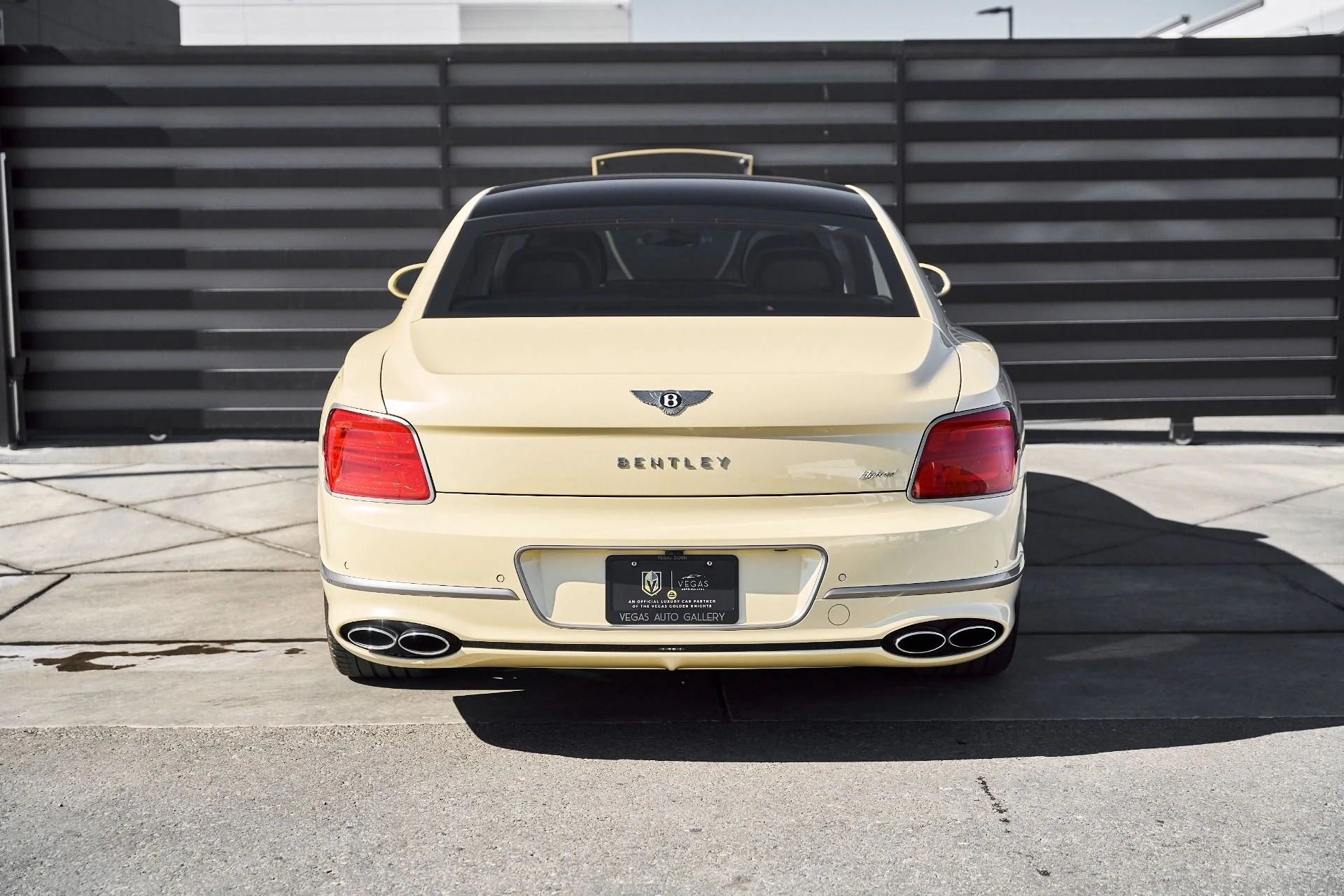 mph015_22514856_Used_2023_Bentley_Flying_Spur_Hybrid_Odyssean_Edition_1770692433_c78d8fac7a