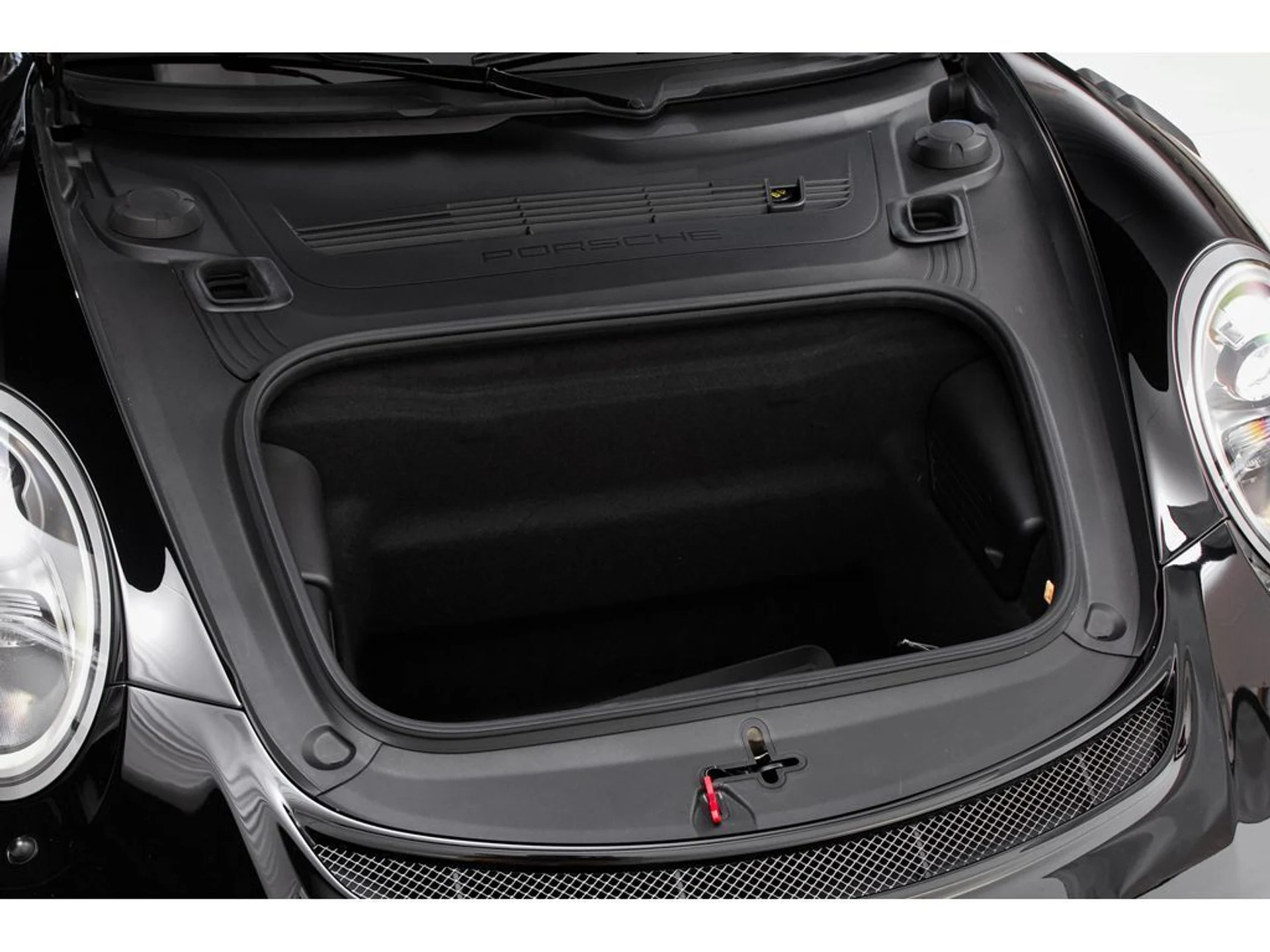 mph015_2258174070_g68bg0grw3x2zy6fczha7lohbbje_9ab4cf99f4