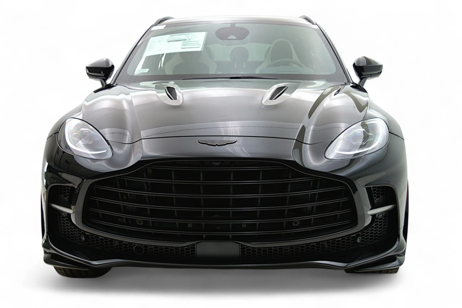 mph015_2260918264_Used_2023_Aston_Martin_DBX_707_4585fb1969