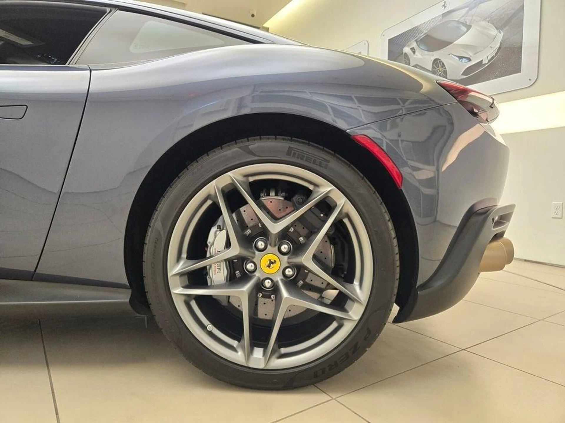 mph015_2261215152_Used_2024_Ferrari_Roma_1778171807_56d6e0f85d