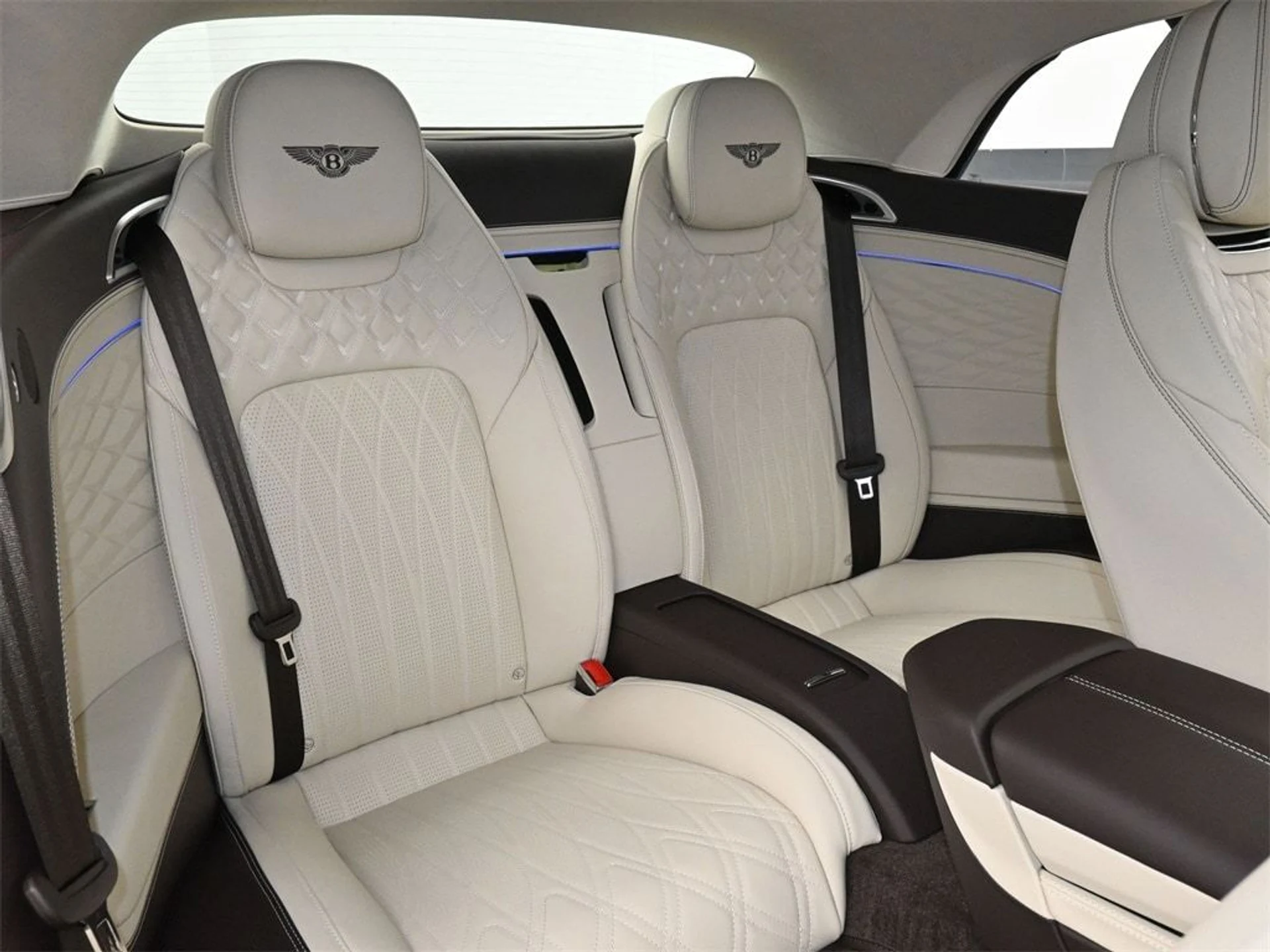 mph015_2261906978_116d1b2c0a93f703ab71f193dfc044bex_d246e8c3ff