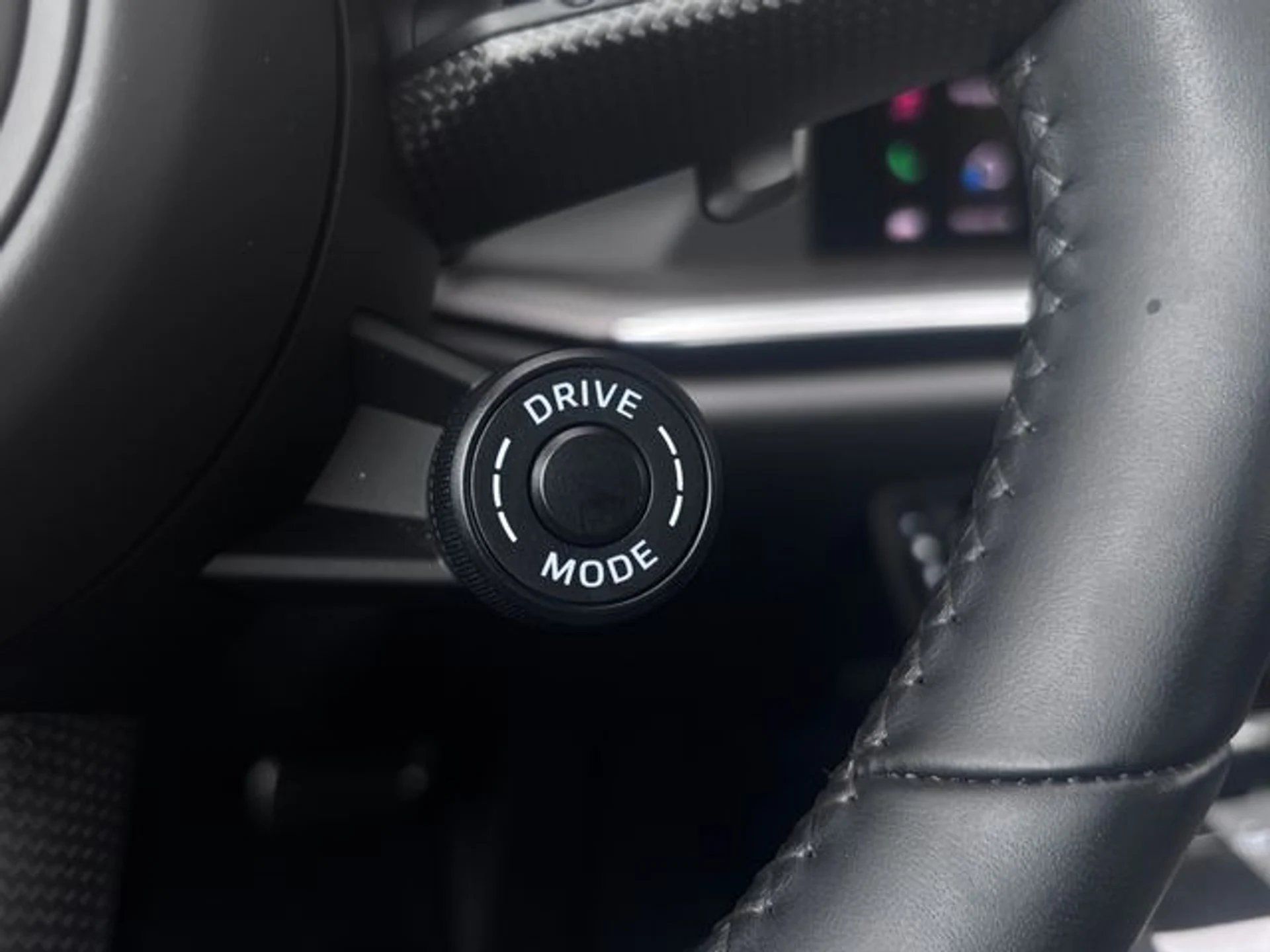 mph015_226296854_12262de5fa2076520cc835943c4bcd80x_38d630d11e