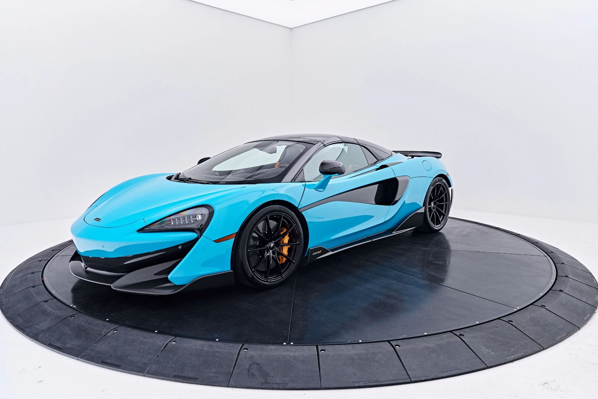 mph015_2264878508_Used_2020_Mc_Laren_600_LT_Base_1786496743_9356cf50d4