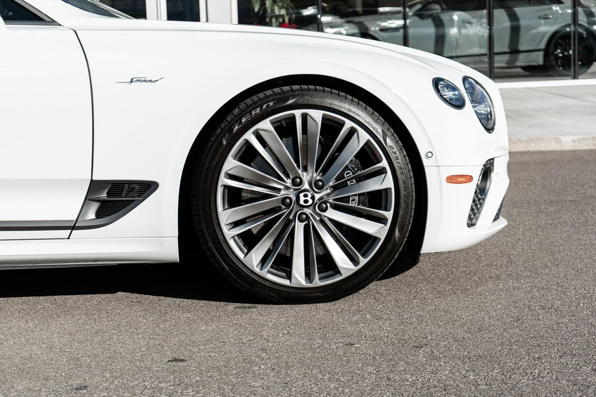 mph015_2264904921_43048544_a177_4378_94a1_aaafd5131d23_54c20ff60f