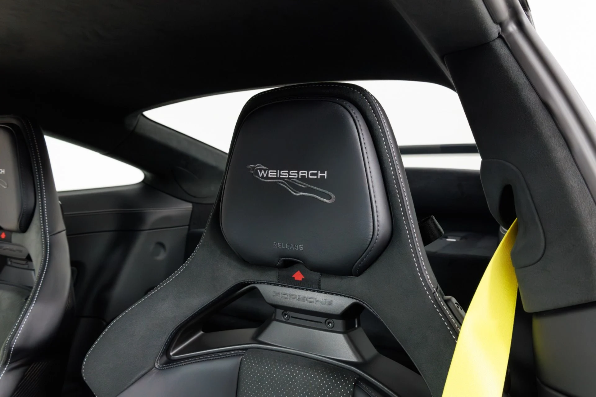 mph015_2271572700_Used_2026_Porsche_911_GT_3_1771608749_a494dc82e0