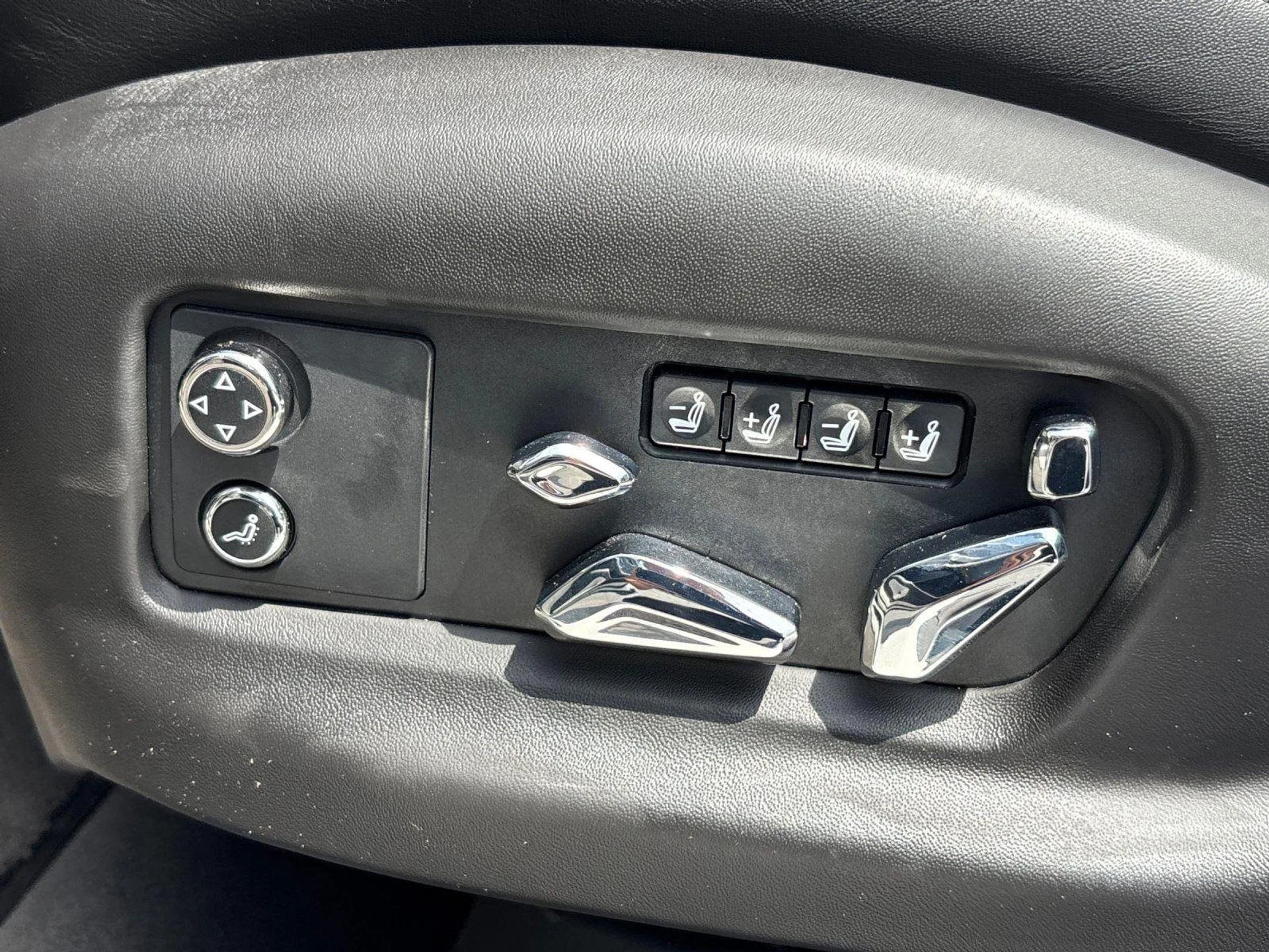 mph015_2280593861_e03cd0c951208b29949af62d0032e267_462be64c86