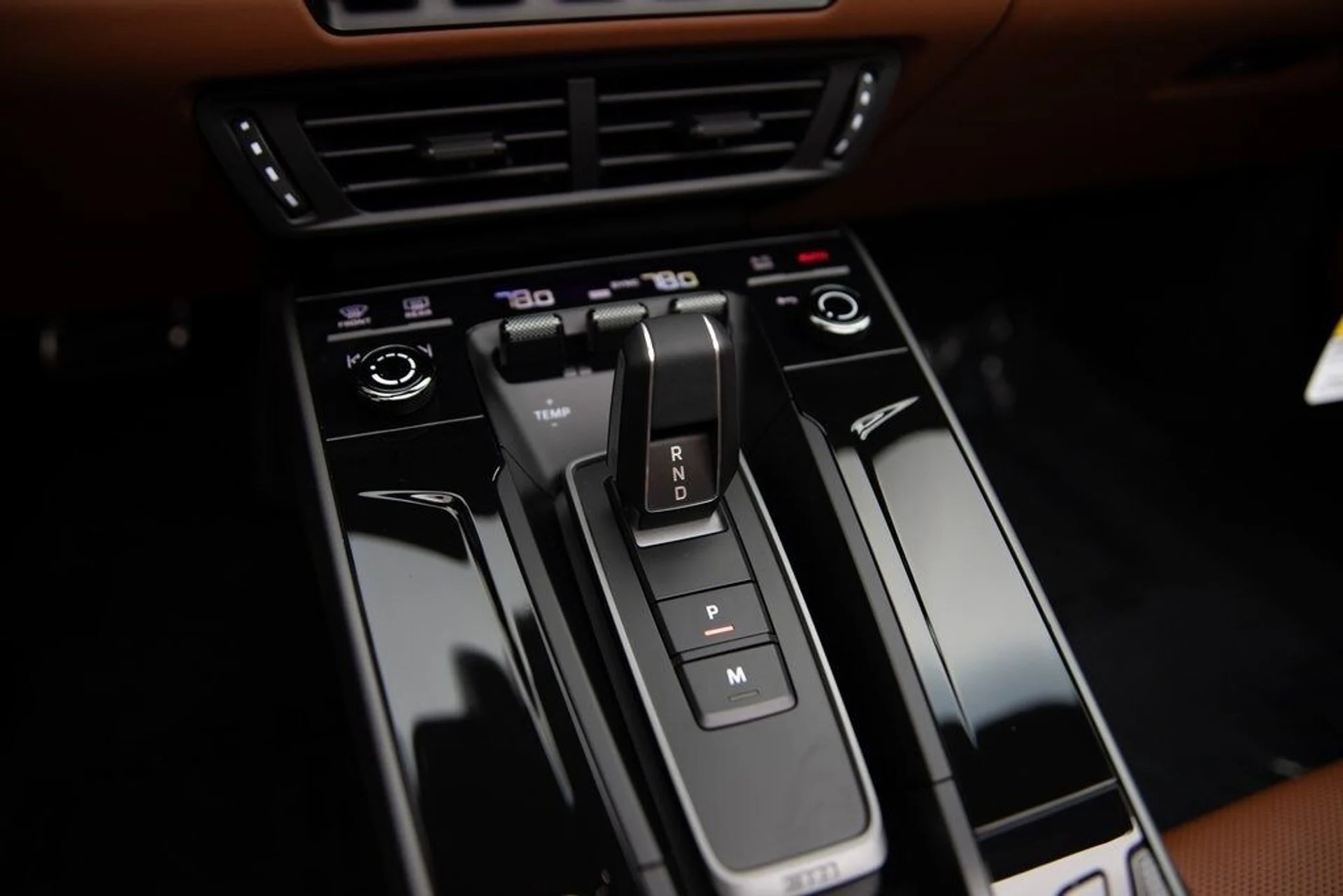 mph015_228061106_6949b98faed6c7d3571b1f87773277b3x_5e9bdf9a94