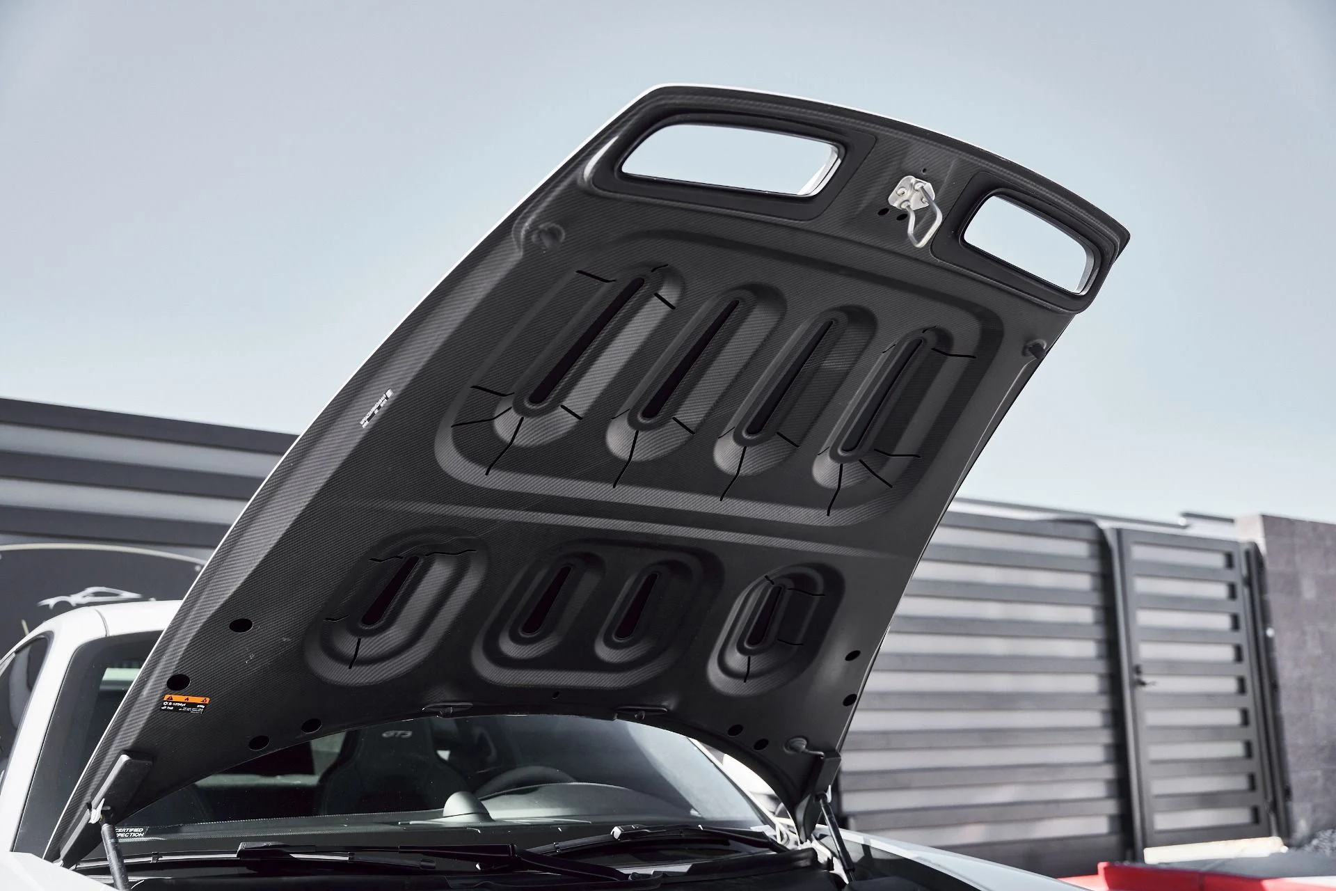 mph015_2282899321_Used_2022_Porsche_911_GT_3_1773348874_65a36542d0