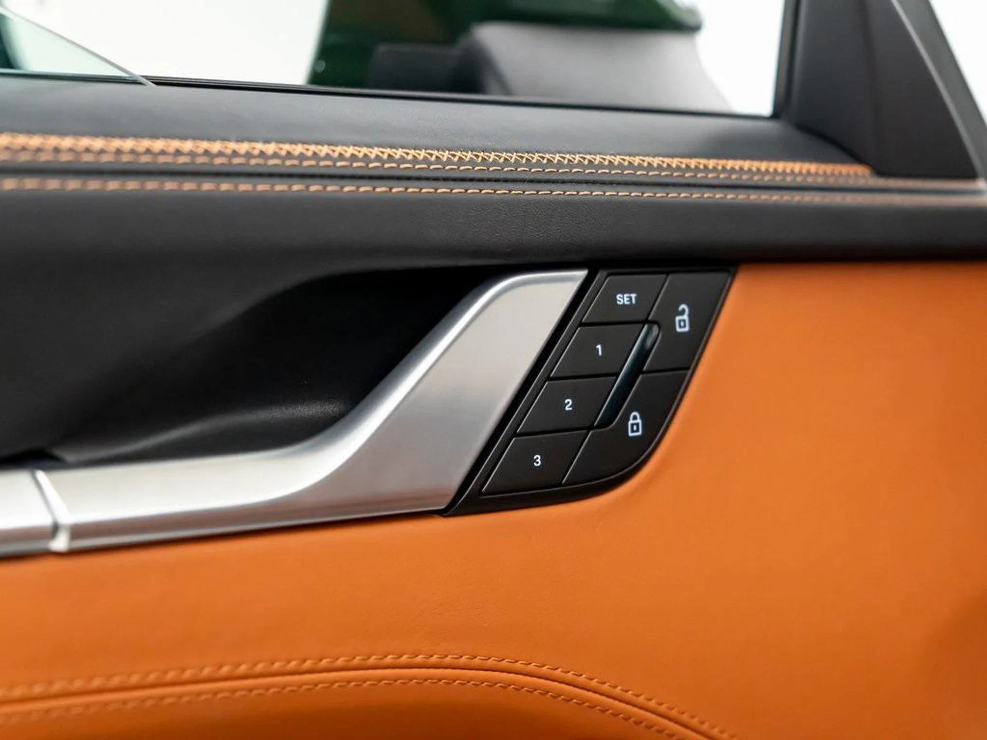 mph015_2283419183_X50hae_Q_Rhav_Z_Vbalh1eouz5_Ny14_4063870683