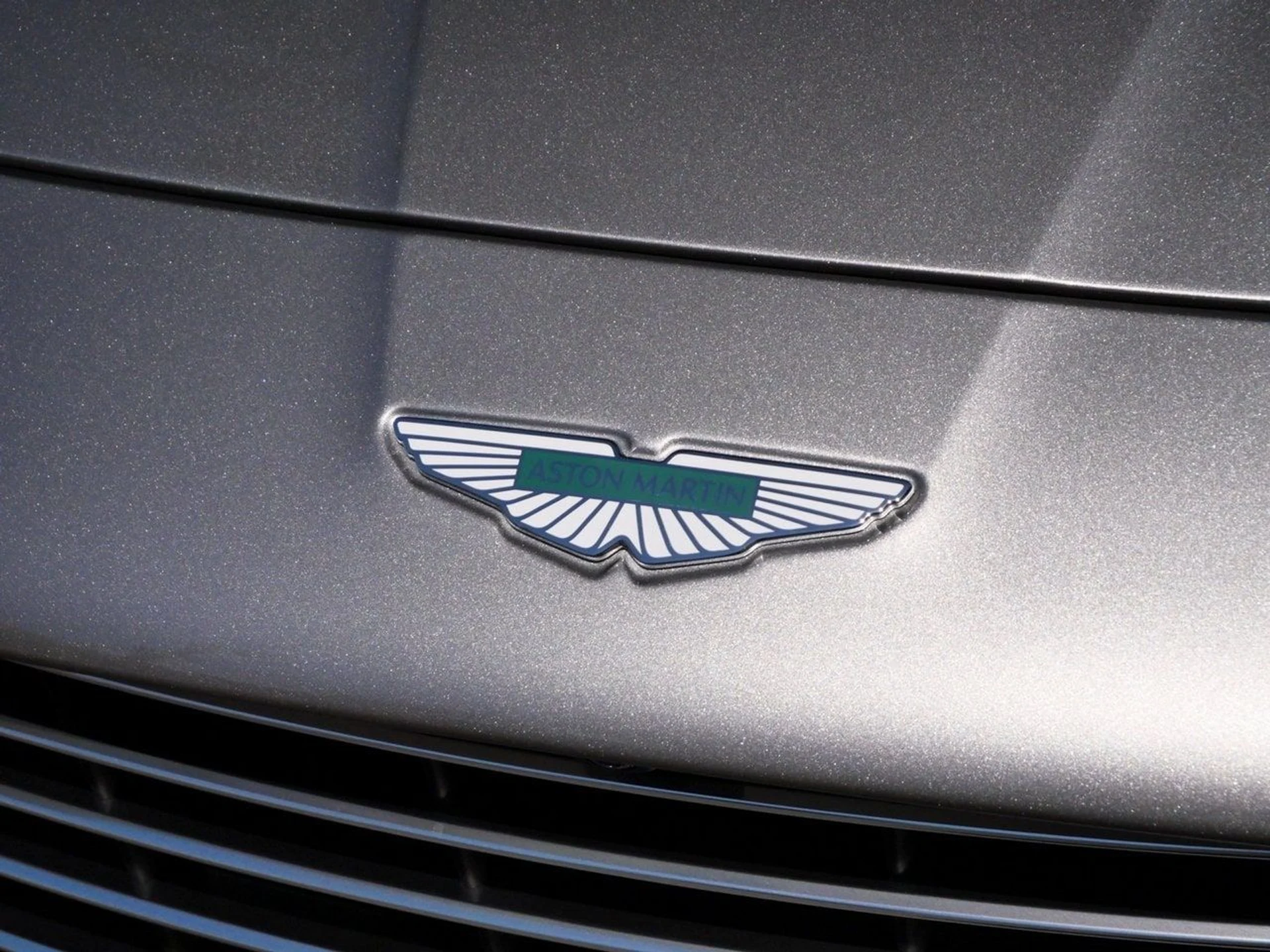 mph015_2283720756_b562c0f4a094081c165cbaf656c755fex_8a6ac7c9f4