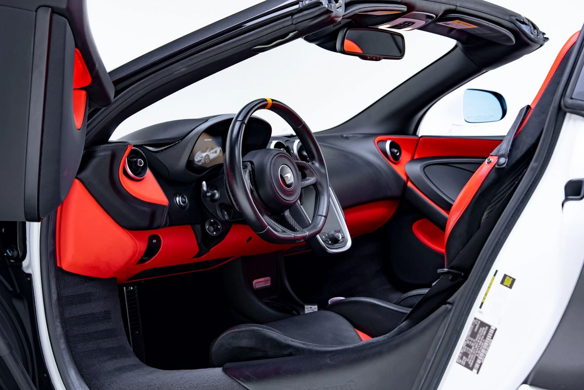 mph015_2294568752_Used_2020_Mc_Laren_600_LT_Spider_1778775313_eac1ce66dd