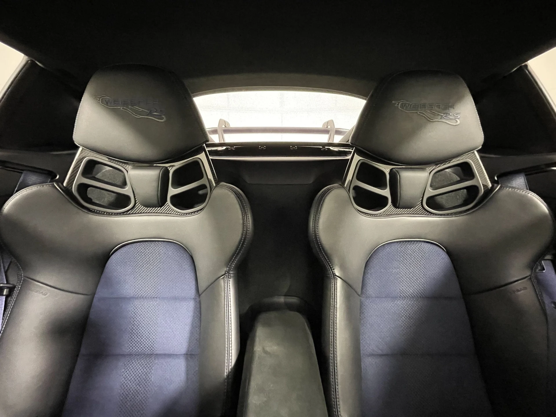 mph015_2304539614_0b7438c8b25e9145d2edf483444ea2cex_4dbf445e1f