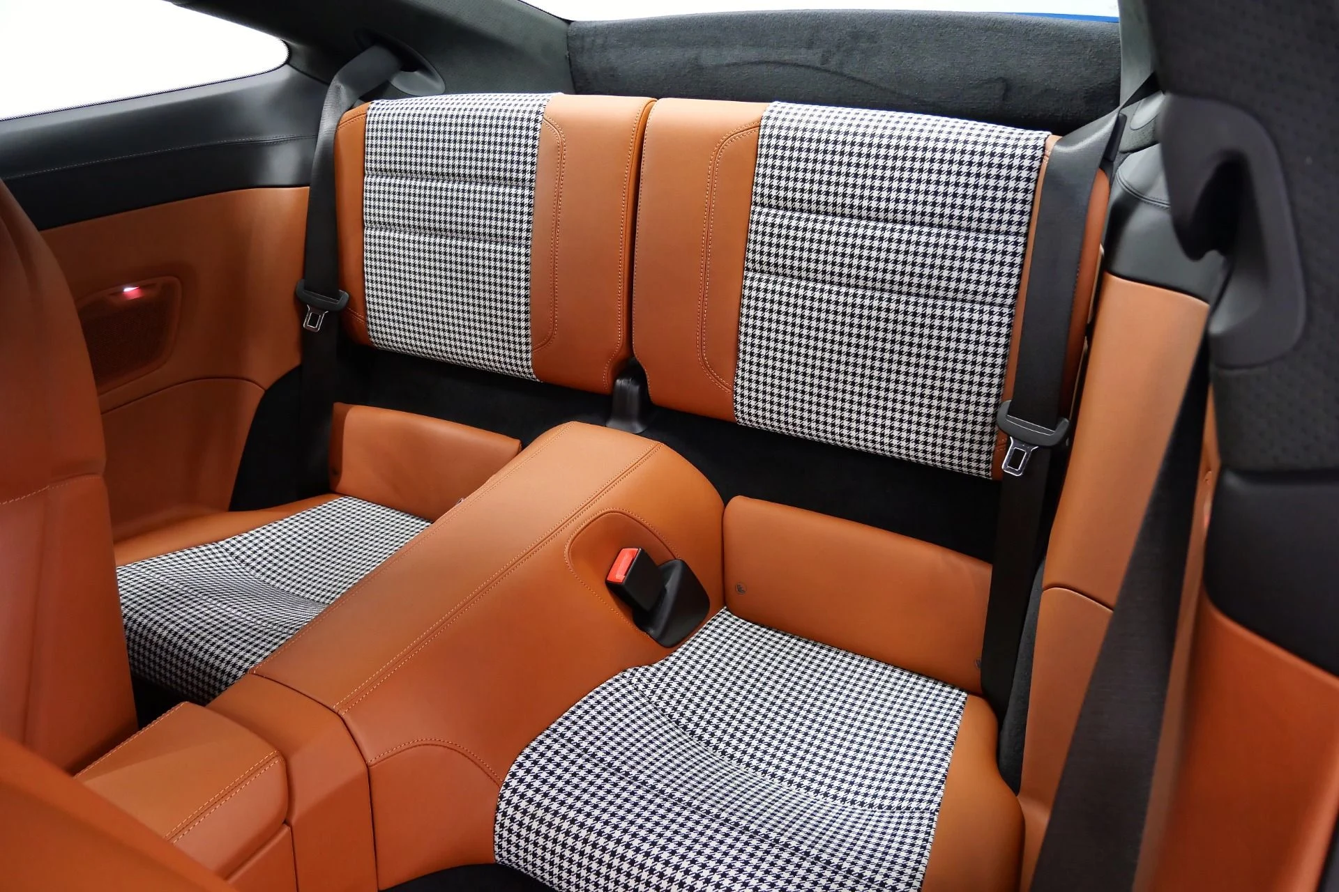 mph015_2311156911_Used_2023_Porsche_911_Sport_Classic_Paint_to_Sample_379_of_only_1250_Built_Beautiful_1776794074_fcfe1ce4ce