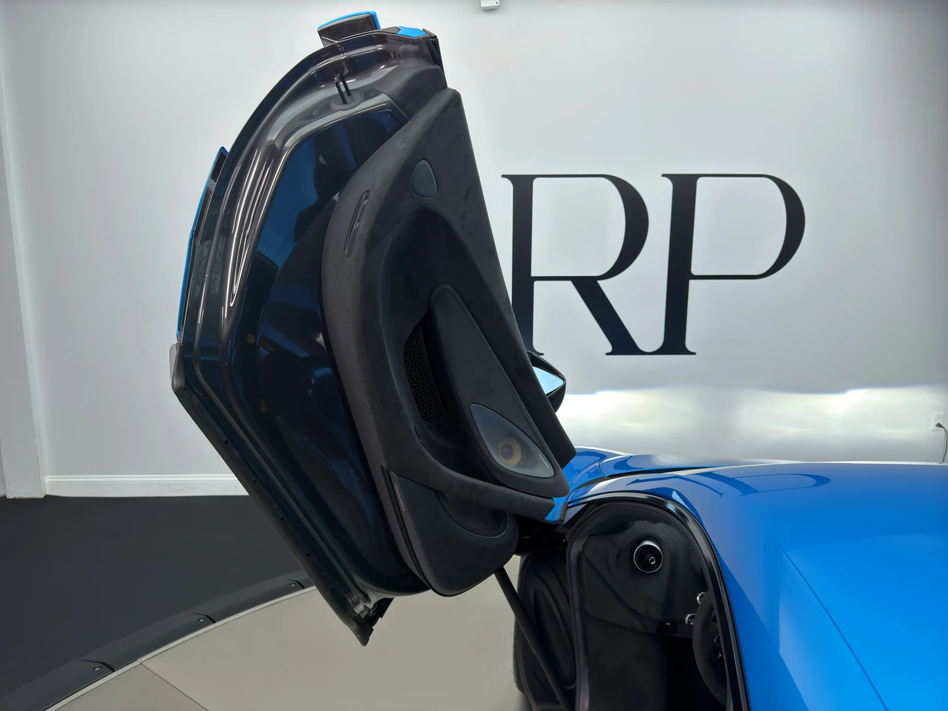 mph015_2313438777_RPA_3714_interior_001_f16fa0121a