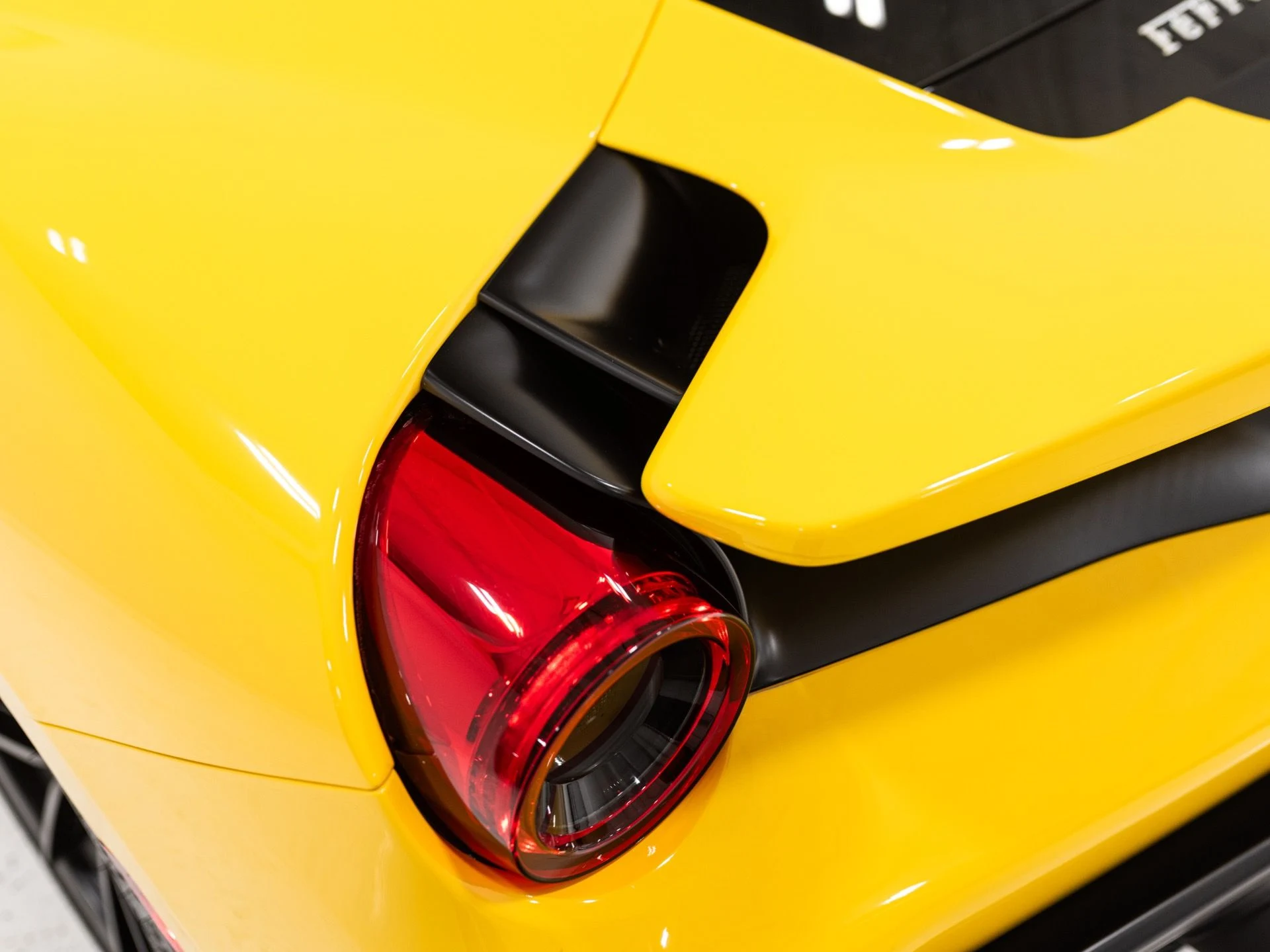 mph015_2318339869_13284_p16_l_369e9c4c2c