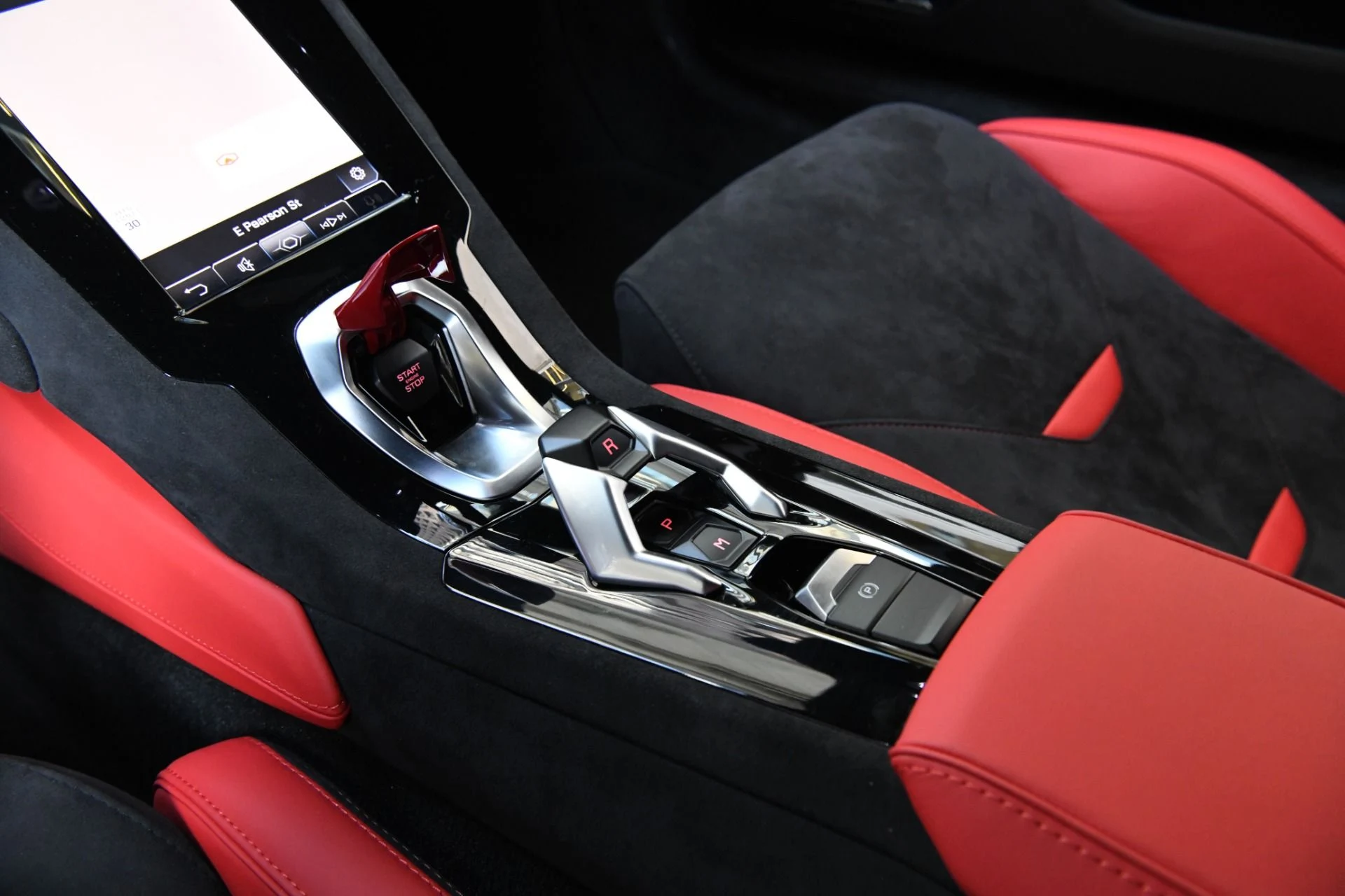 mph015_2318611288_Used_2023_Lamborghini_Huracan_Sterrato_1757705652_687510554a