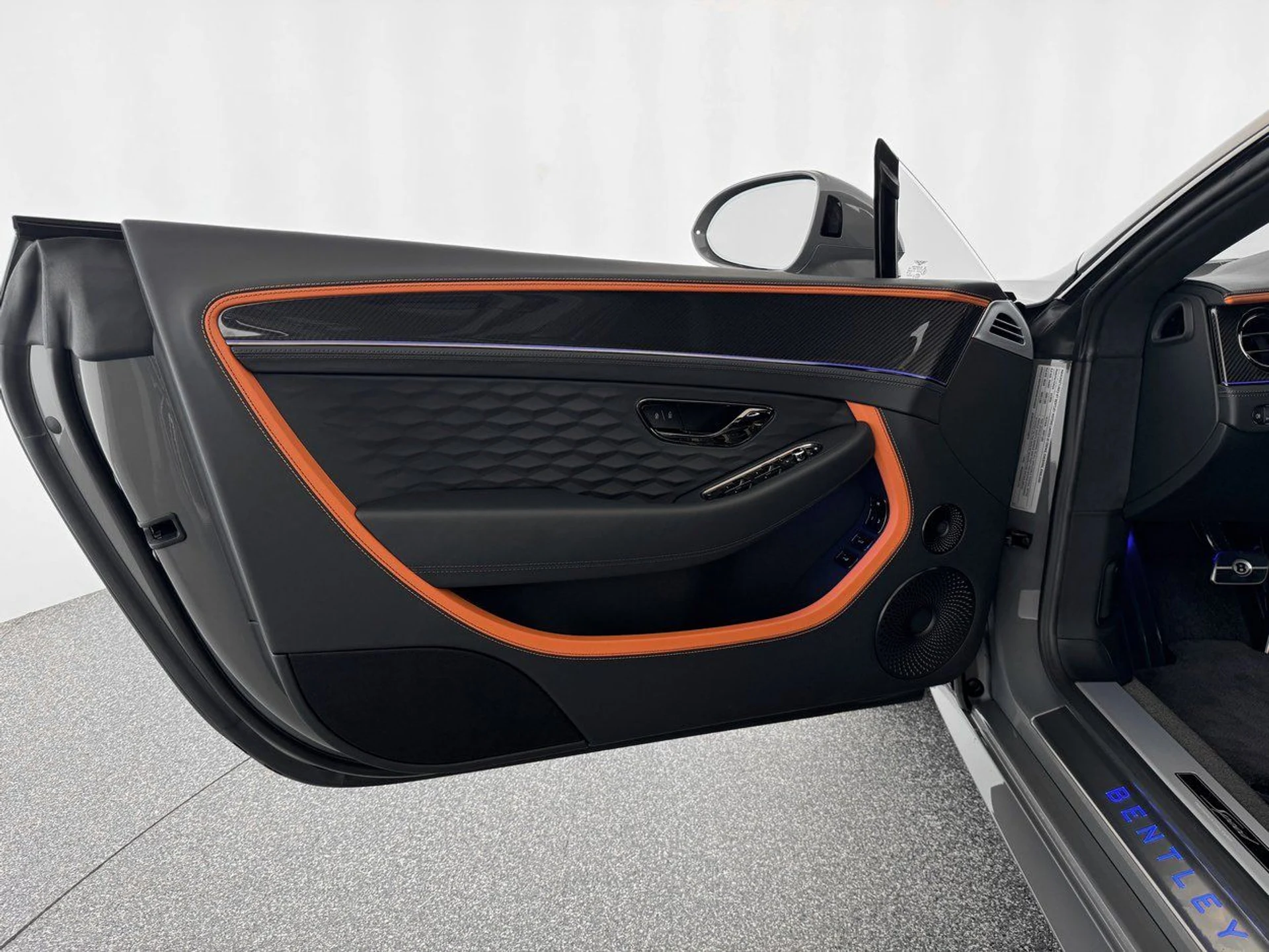 mph015_2318706501_e6feaadded20698ff811533d20ab4930x_41e8ec40c6