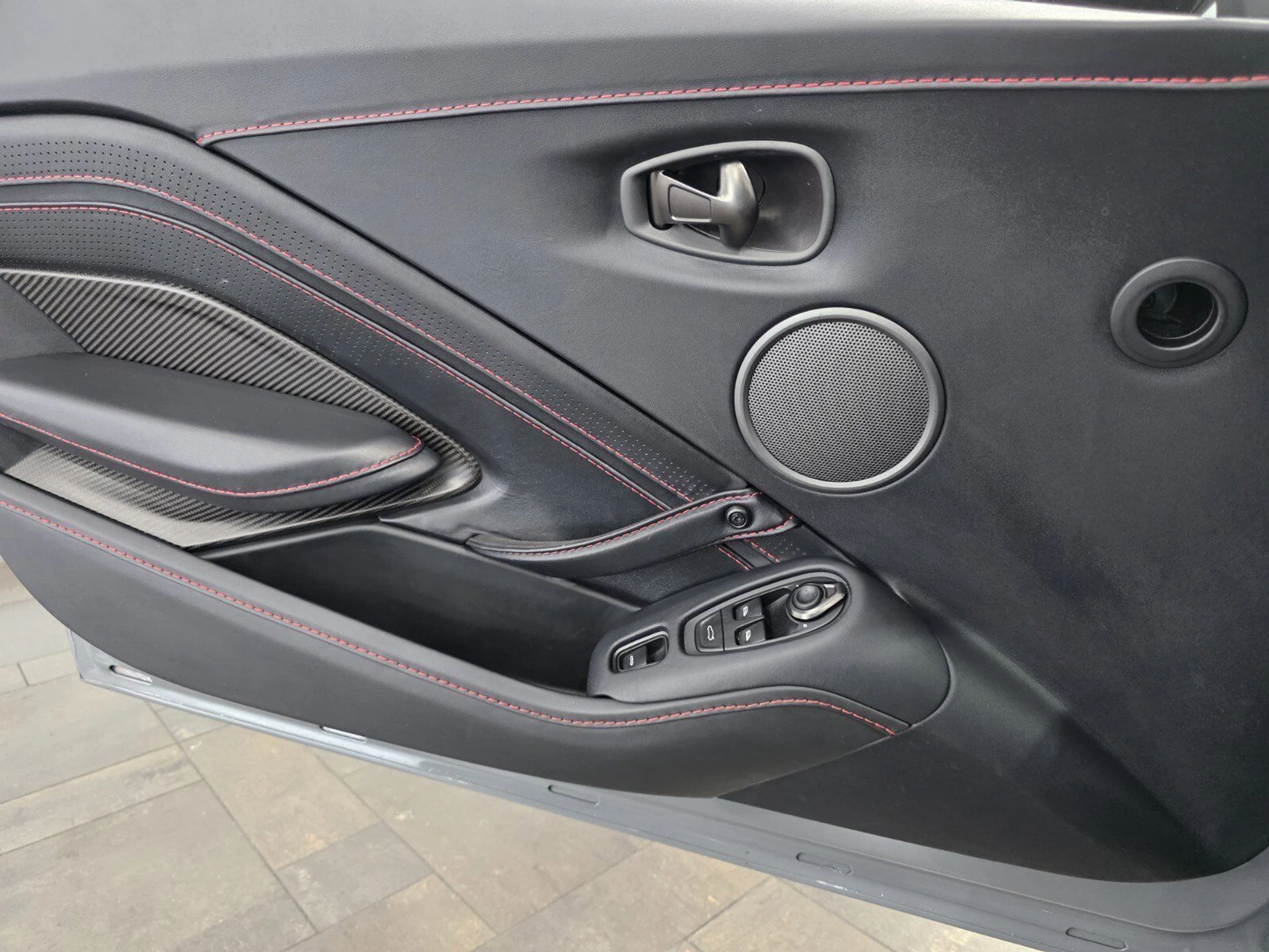 mph015_2319927247_ea3772912e7dc7f0de39041f561d2fc2_19f4603134