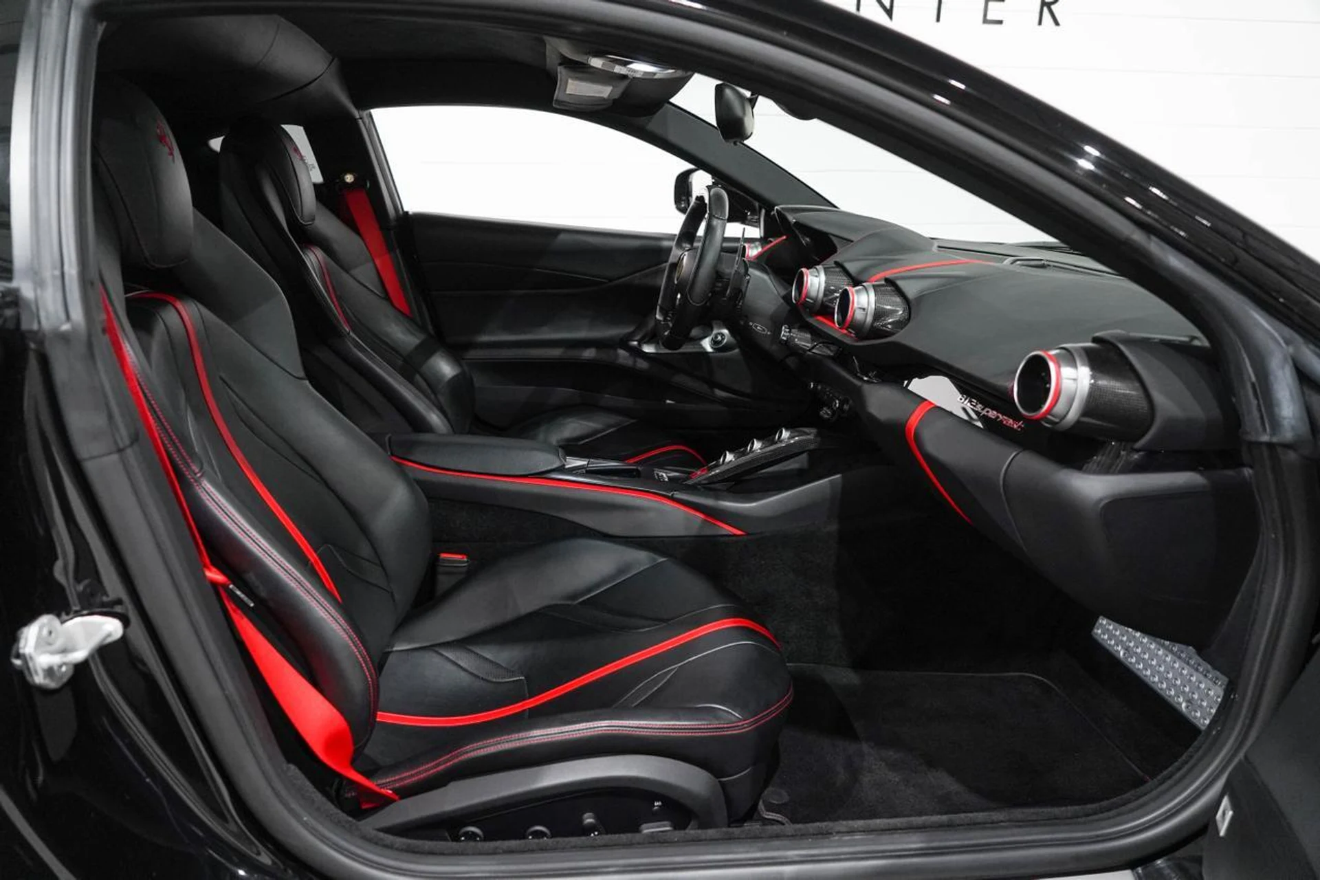 mph015_2321425270_1014ff1715deccac9d9f834250a5252c_50daebaf4a