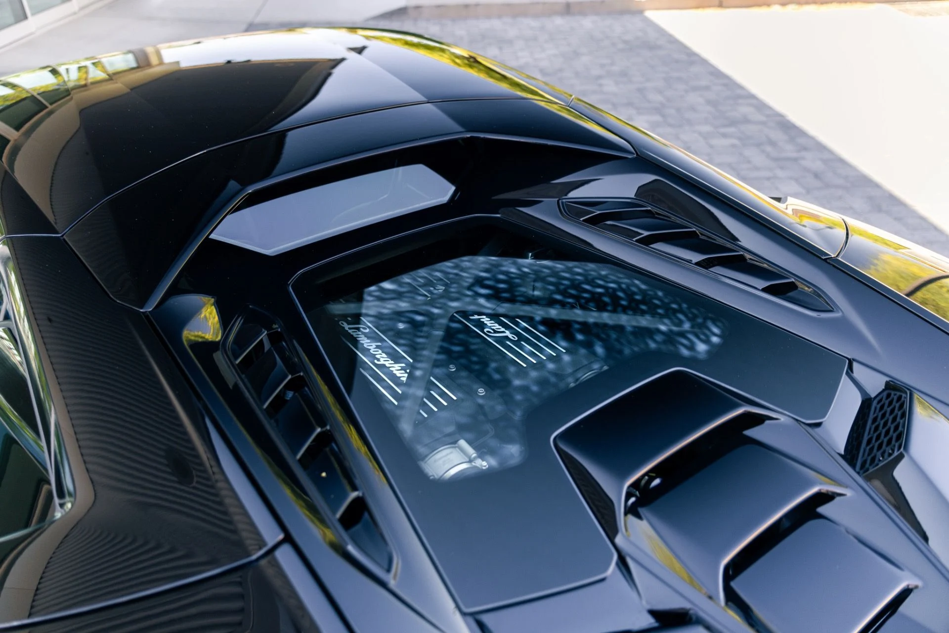 mph015_2324071059_Used_2024_Lamborghini_Huracan_Tecnica_1774294526_3c33bf6df6