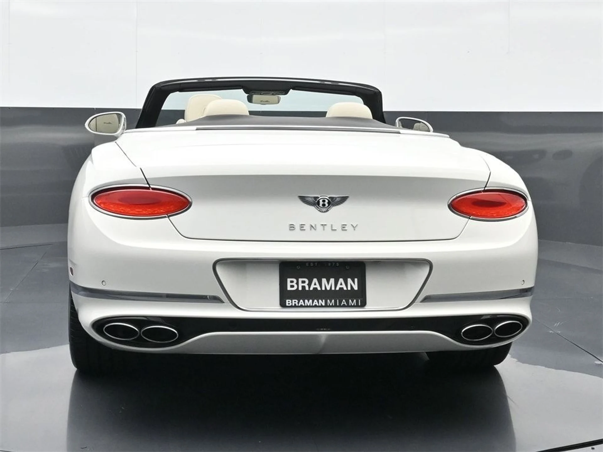 mph015_2324250798_02108fb3f7e44ac1c0ef459ba6a4e9e7x_e373cfa247