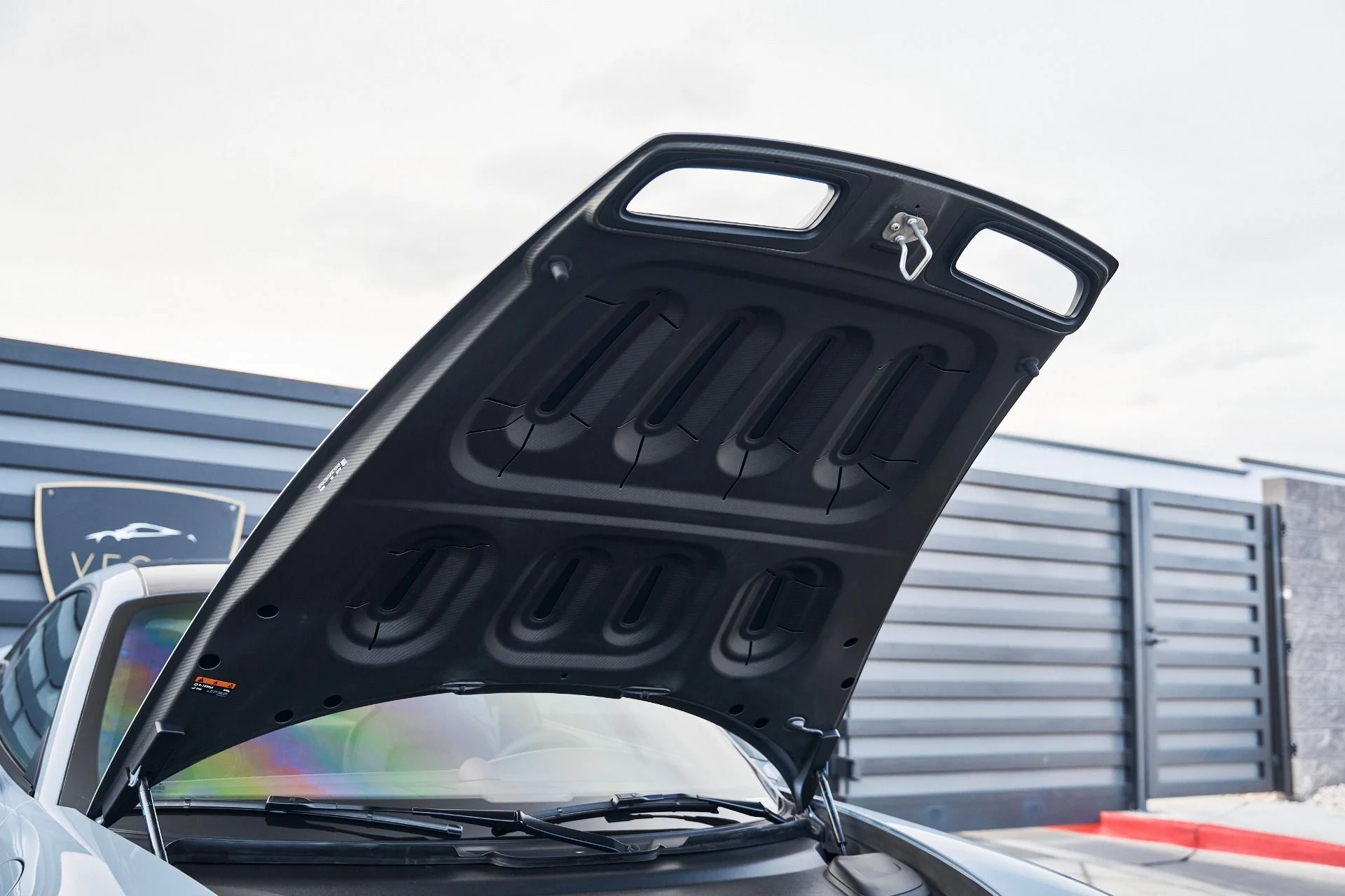 mph015_2326357375_Used_2023_Porsche_911_GT_3_1771295156_1a70429688