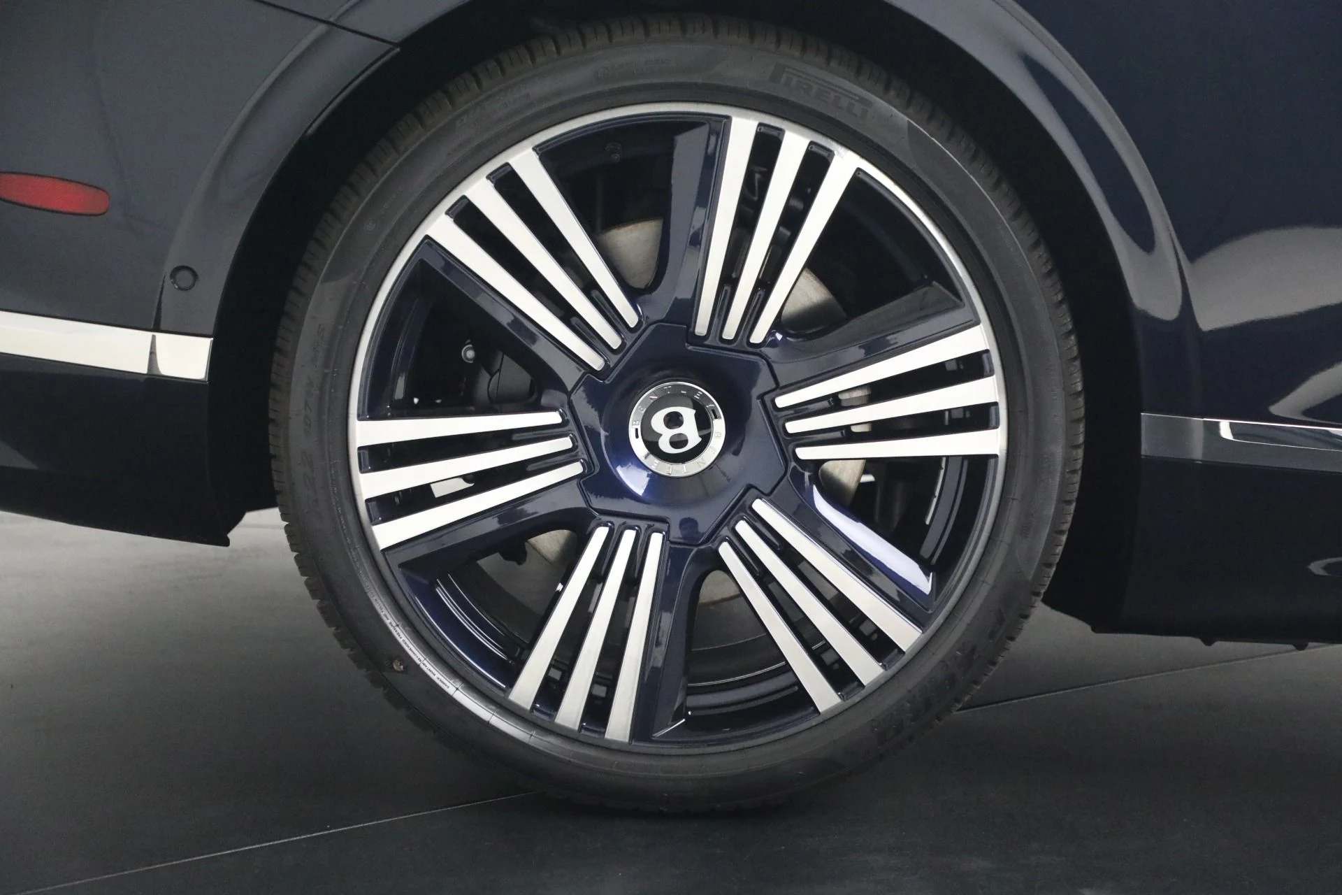 mph015_2333893617_New_2026_Bentley_Continental_GT_Azure_1781553317_be163c4ede