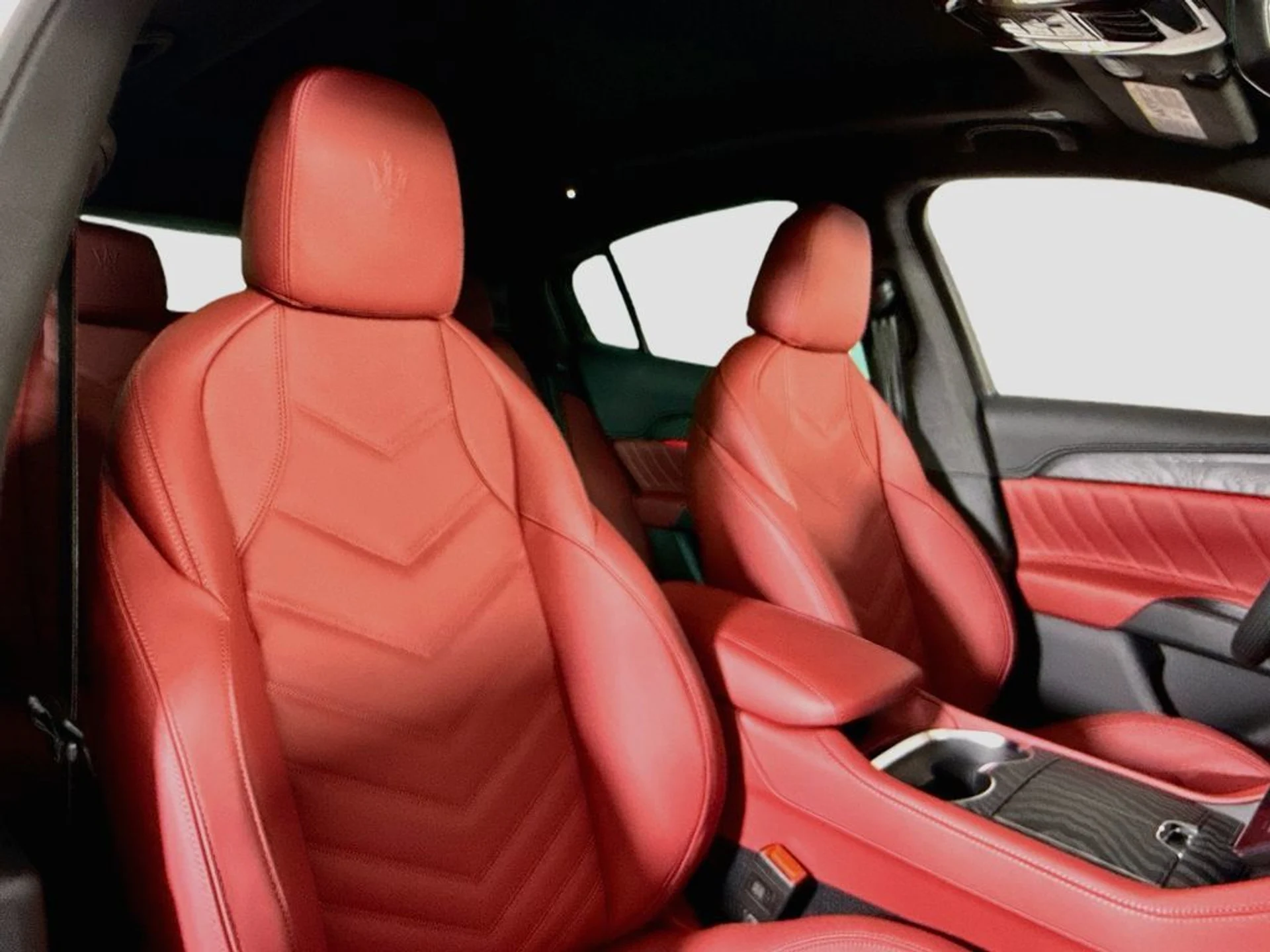 mph015_2333948975_new_2026_maserati_grecale_modenaawd_11350_23061019_15_1024_73ff6881f3
