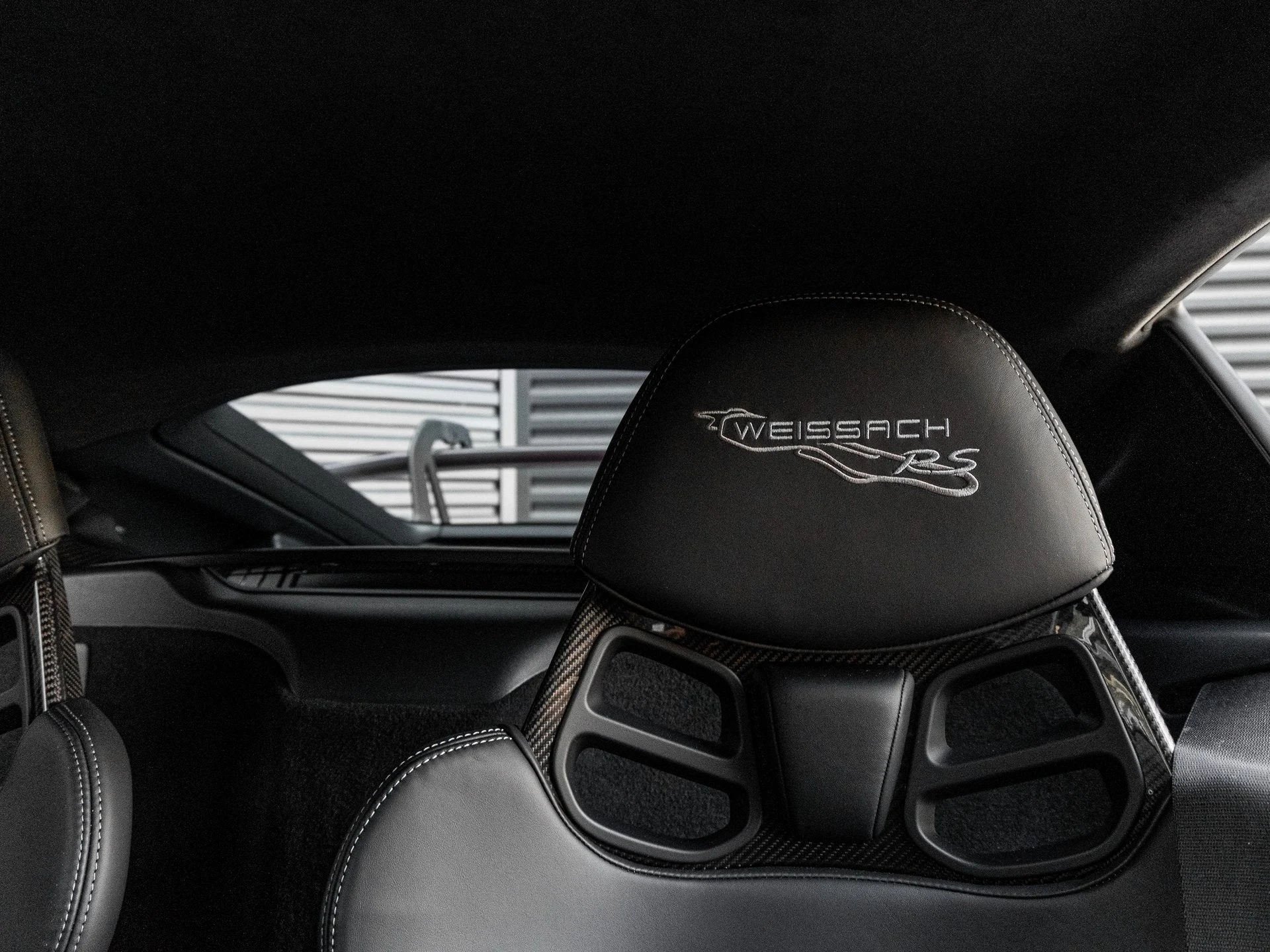 mph015_2338241427_16_1f7afe7e97