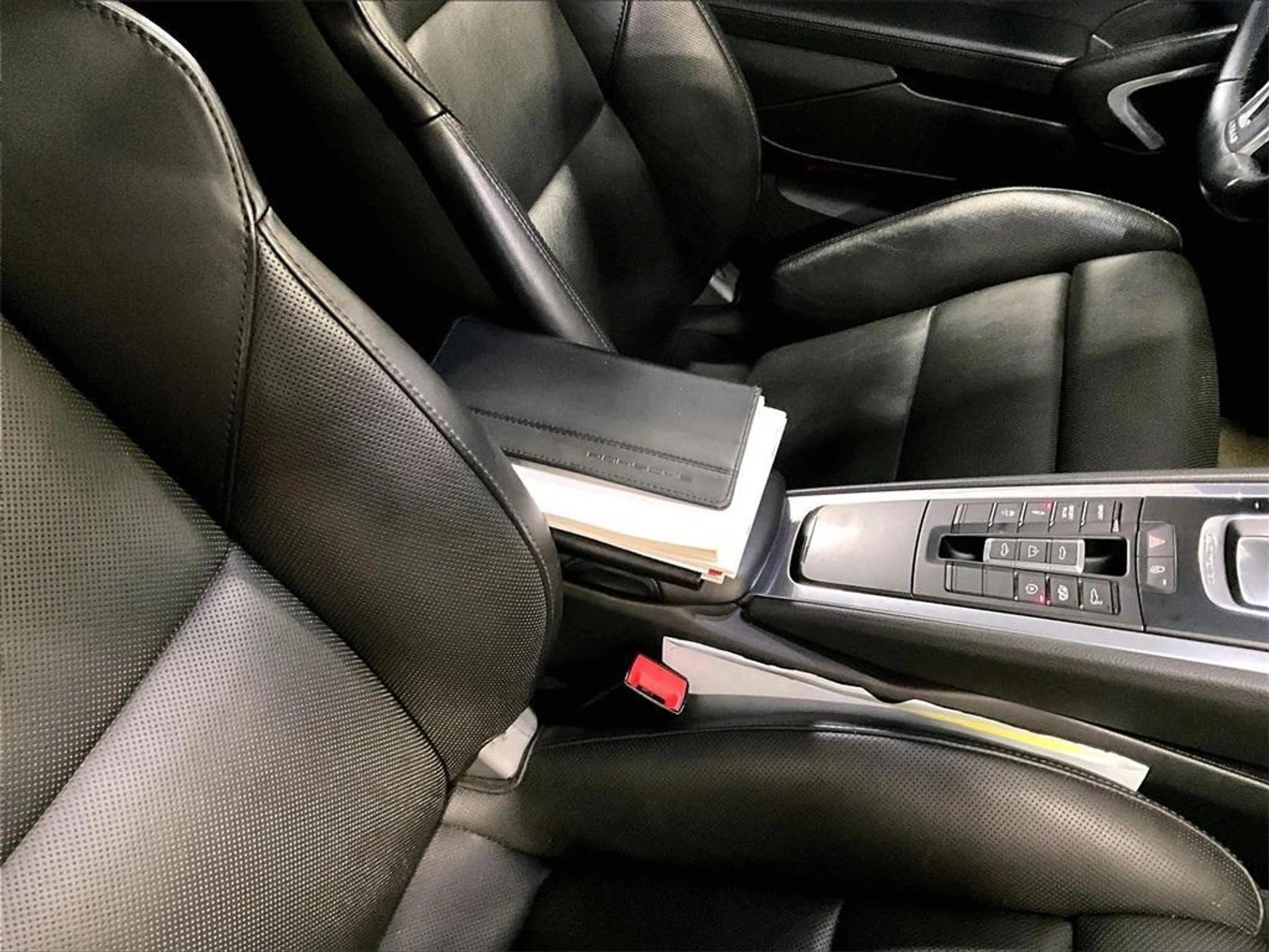 mph015_234335422_b_ATB_47_FDPCL_Oe3_R3_6u1_M_Yjjx3c_e8bb5af0e0