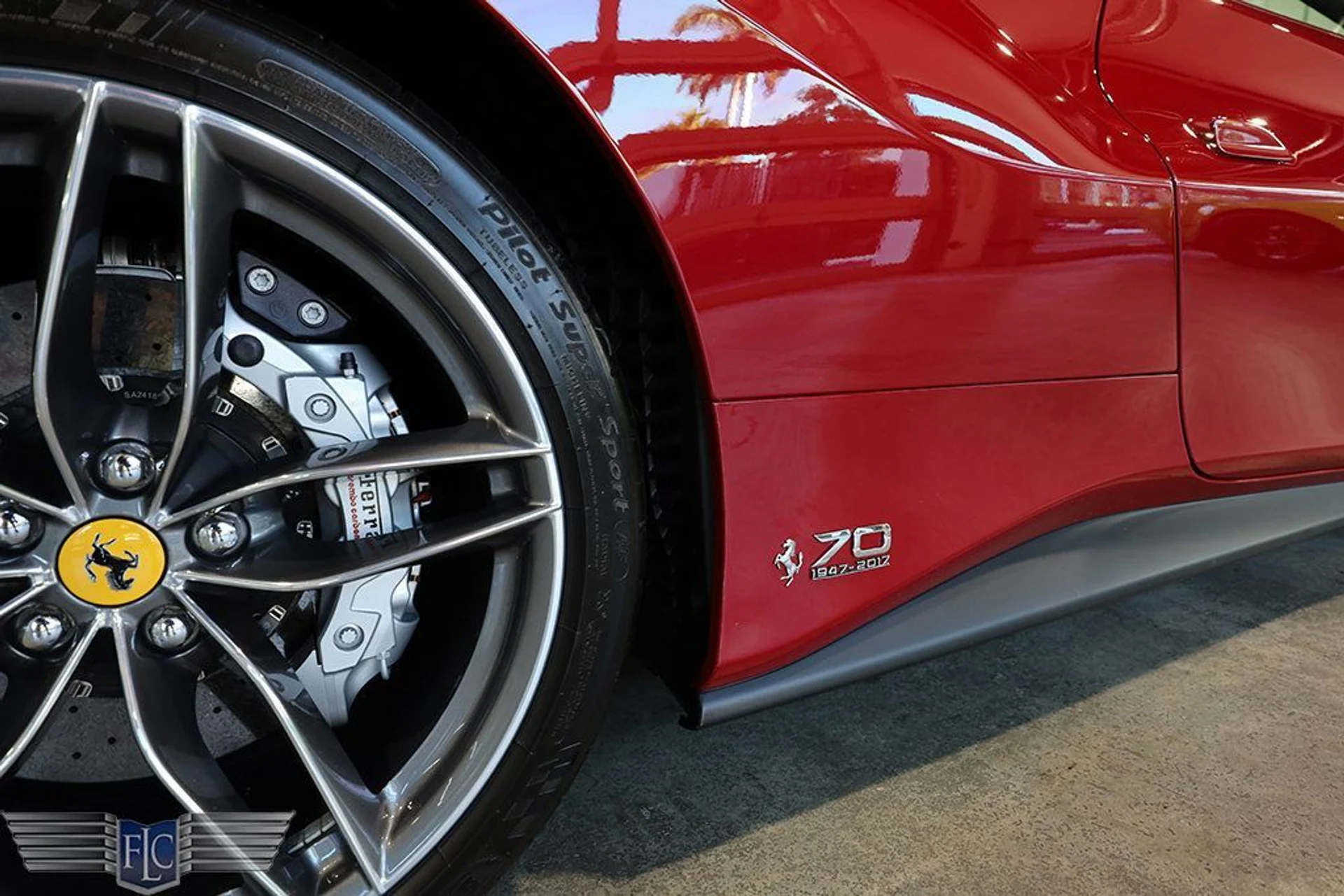 mph015_2344242325_used_2018_ferrari_488_gtb_488gtb70thanniversary_9689_22986493_16_1024_e8b6a3c2c5