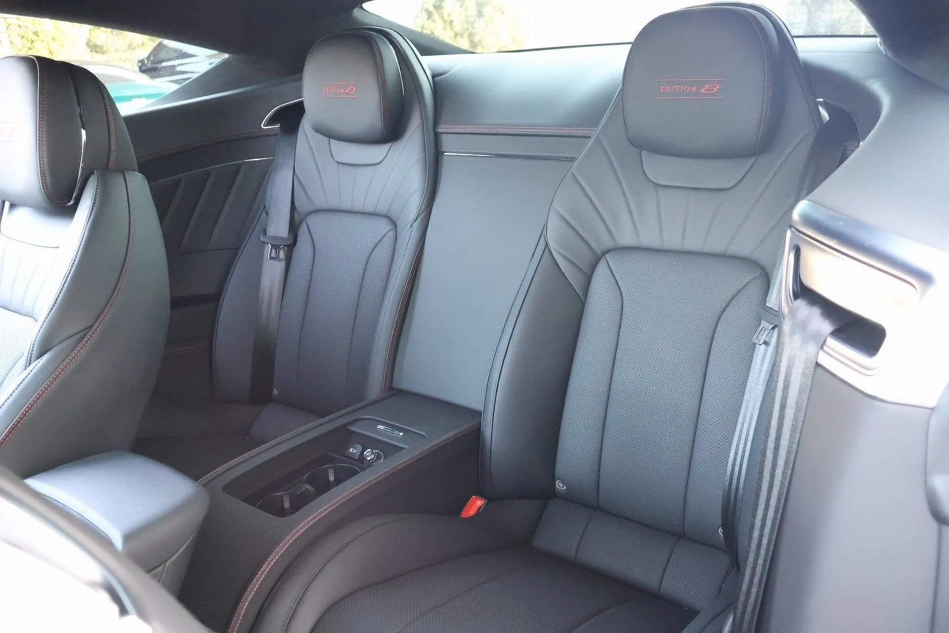 mph015_2346943843_16_35d22681fc