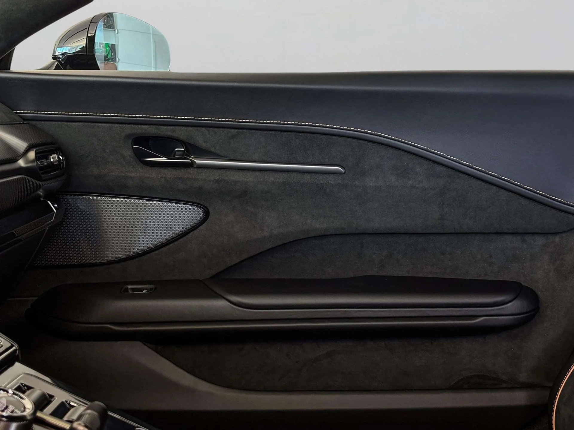 mph015_2347922125_fb64a943_f2f1_4368_ad83_8e76a2288a98_42e2bbee57