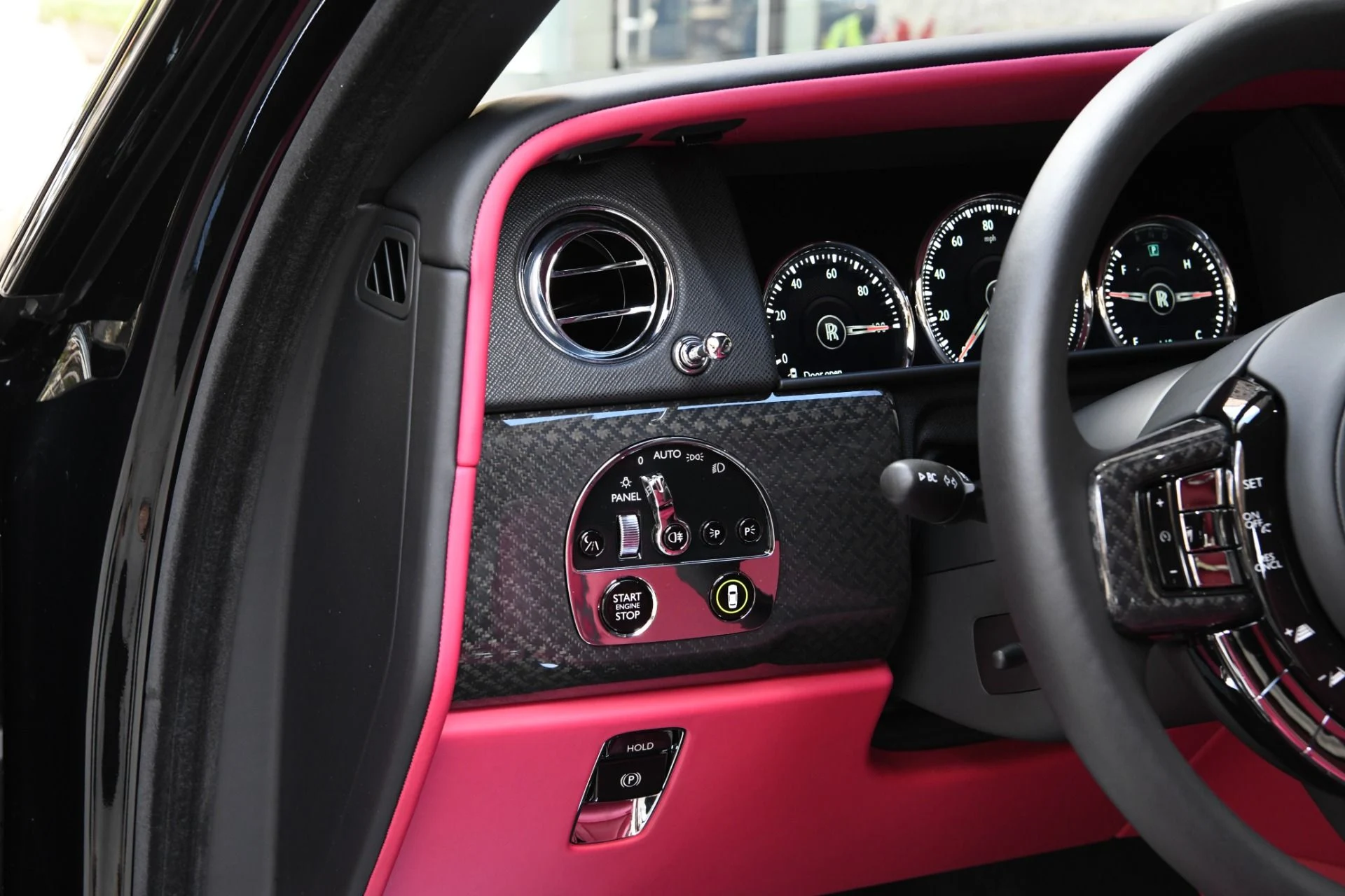 mph015_2348824907_10854_p17_l_9175b38662