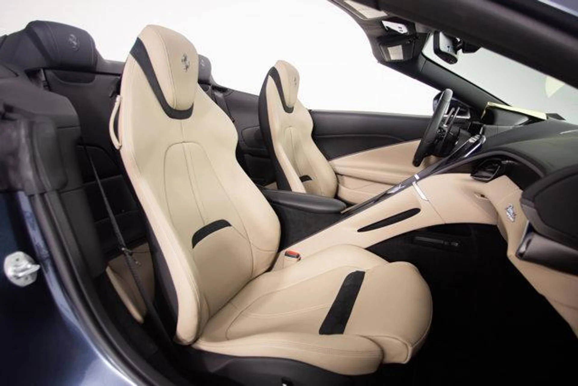 mph015_2352133574_8g_Uknht_IXK_Vd_KI_5v_Iqkn_C_Js520_657125ccf6