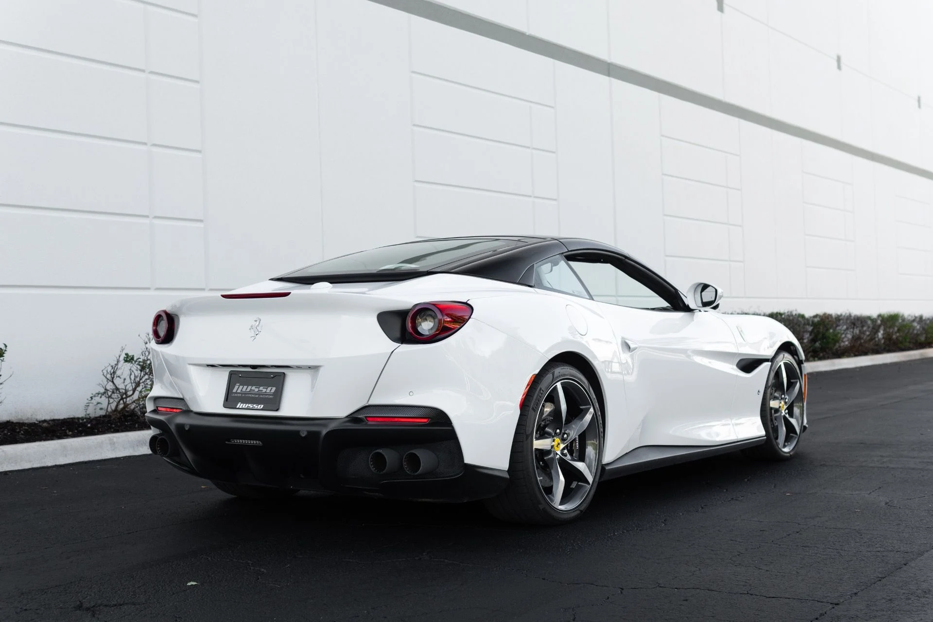 mph015_2353710155_Used_2023_Ferrari_Portofino_M_1766185478_1a6a14aae9