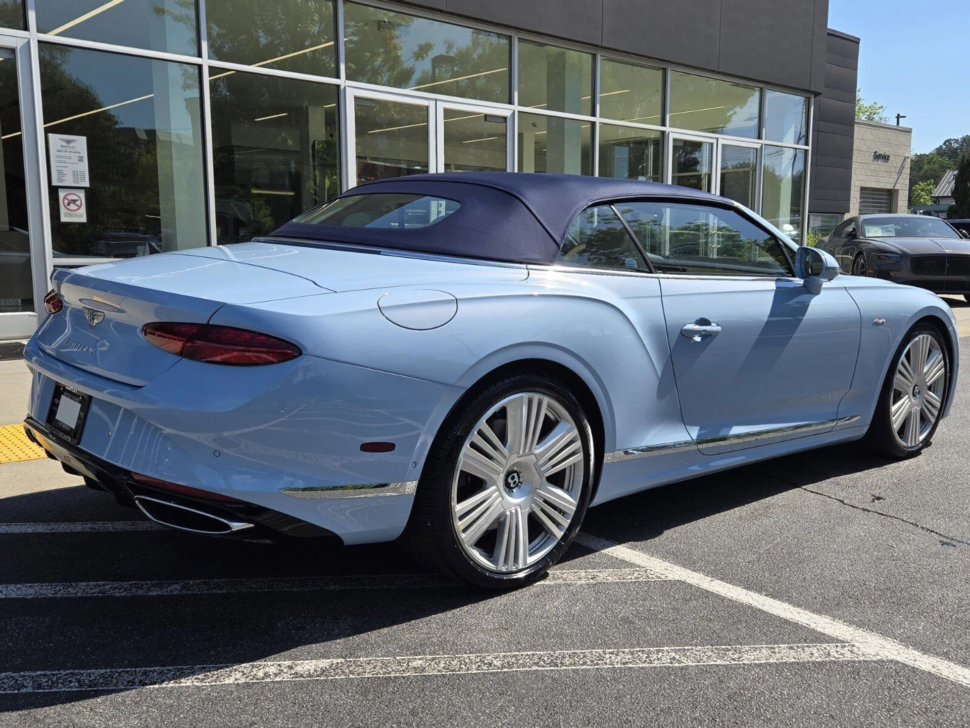 mph015_2354845681_a658e7e10e49cfaf756f02bed1121bb6x_51405f4123