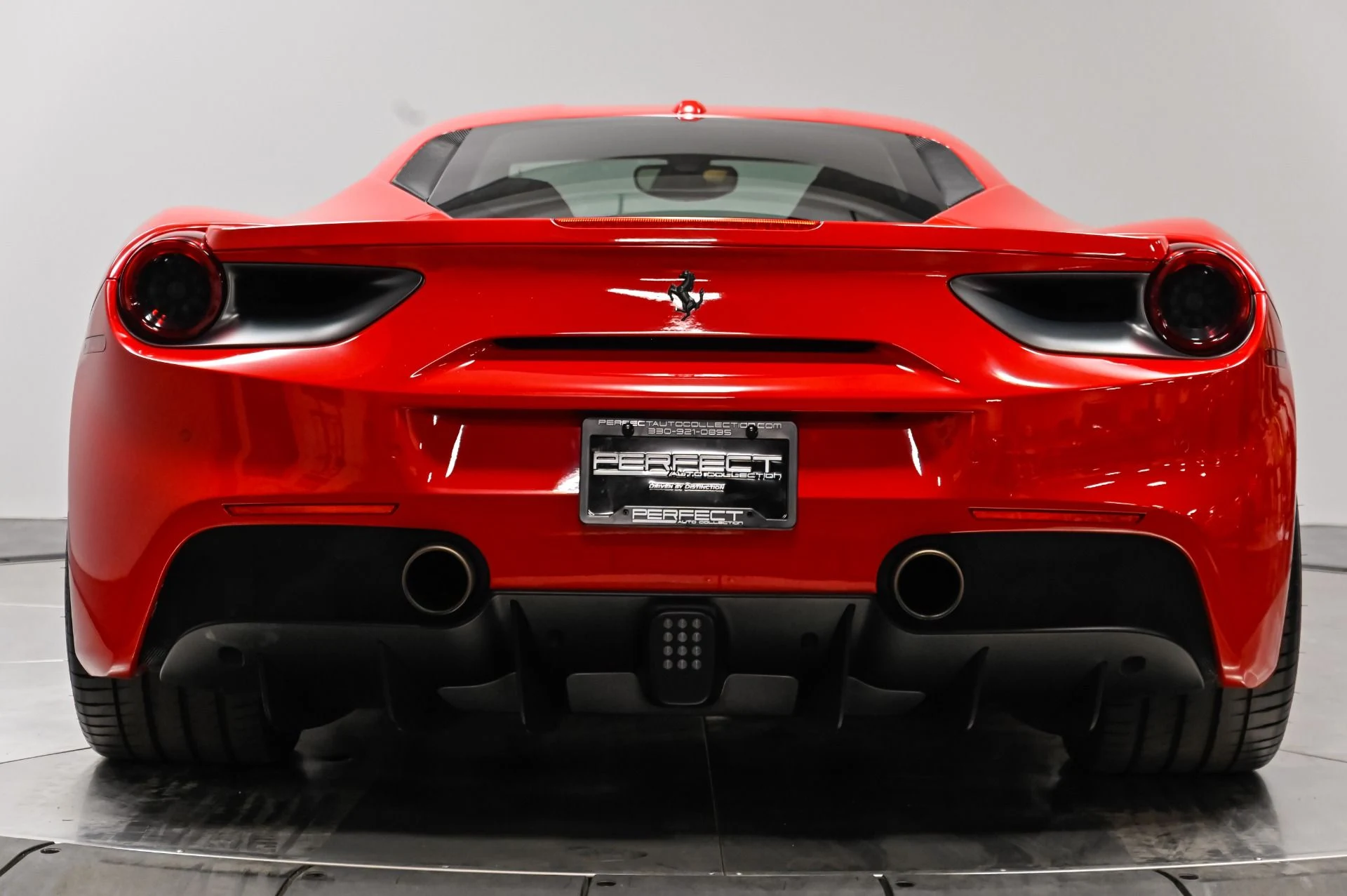 mph015_2356409050_Used_2018_Ferrari_488_GTB_Base_1788410889_e9527ba4b3