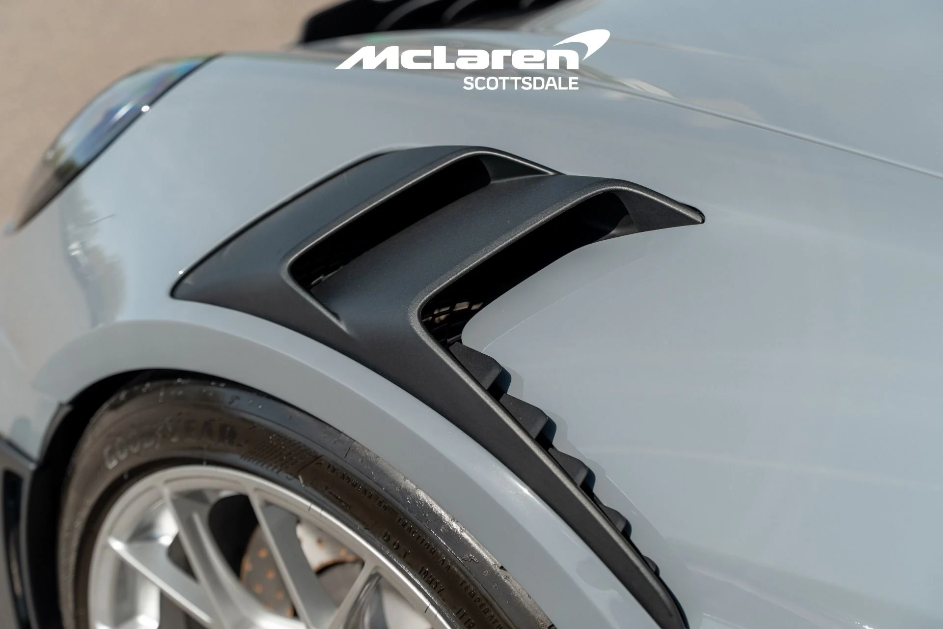mph015_2357379212_Used_2023_PORSCHE_911_GT_3_RS_1755385403_12fc60b501