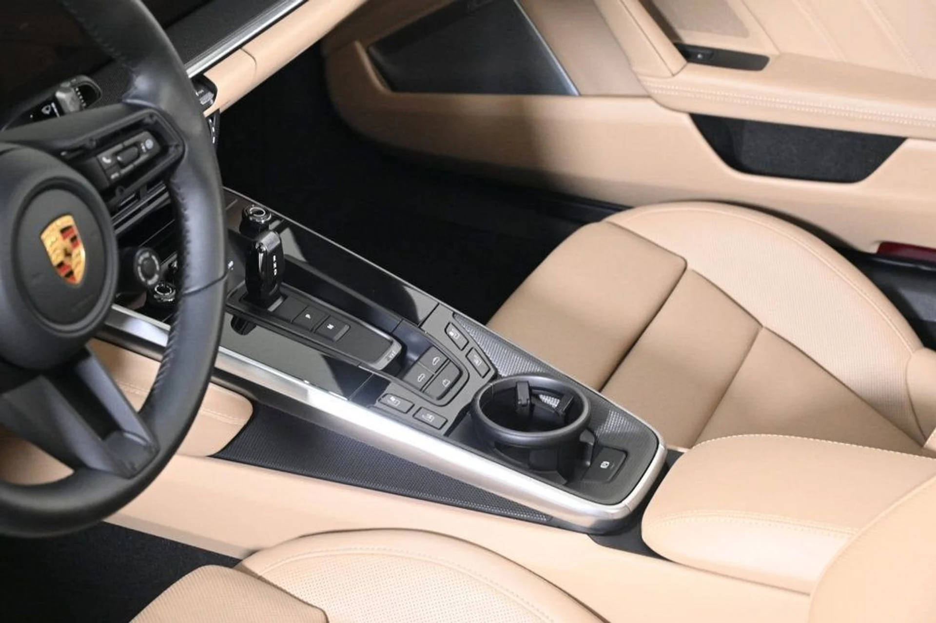 mph015_236219482_aef59c5c8ae643268419c31a88e14af8_03f9f014b5