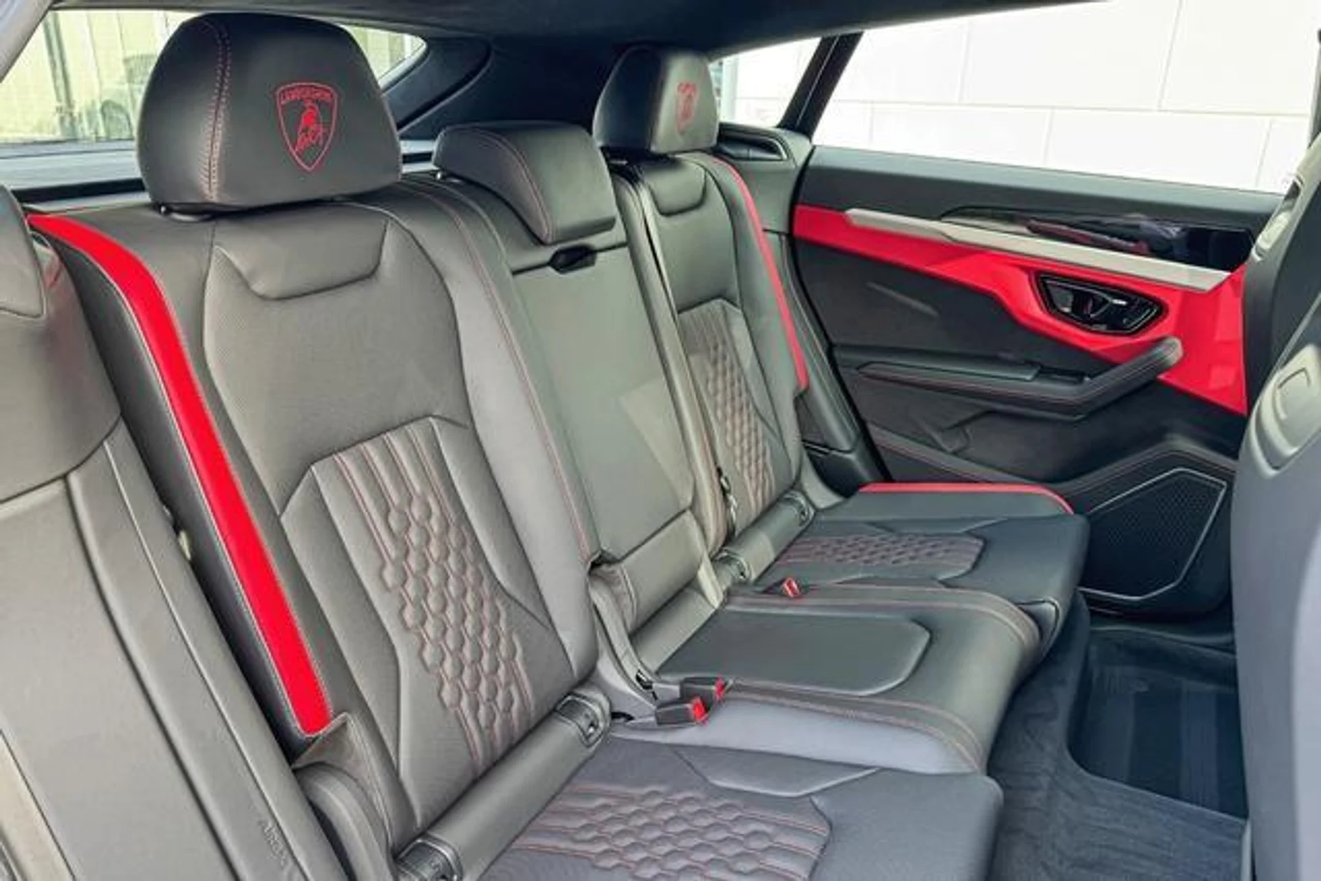 mph015_2366931038_D_Row_Xljm_Zf_I0w9s_M_Ci_Y7q_LE_1_J_Nw_40f82bcc5f