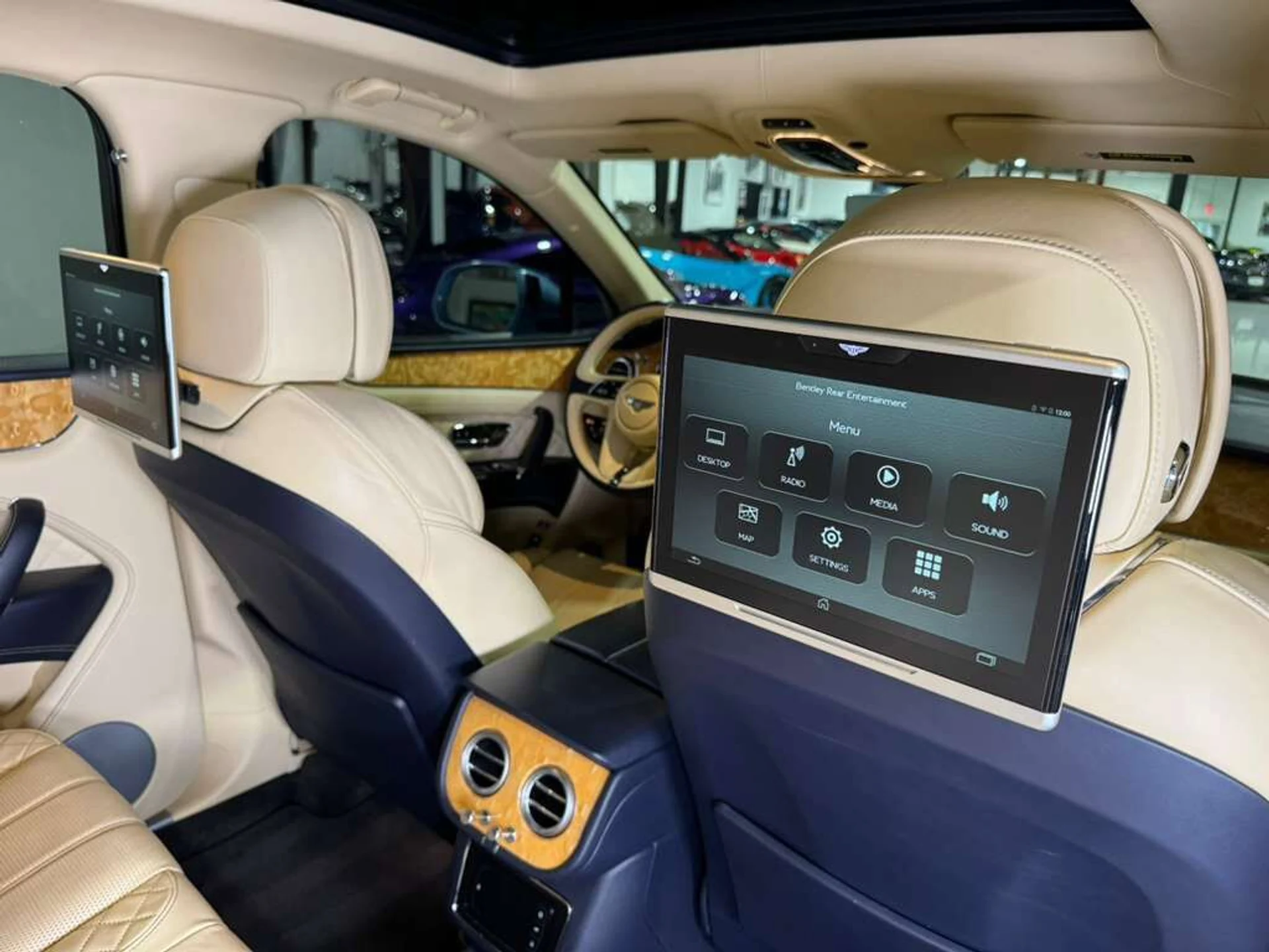 mph015_2368346212_4aa3d4f8f944ff8ebc24b04bd0492fc6_240afef13f