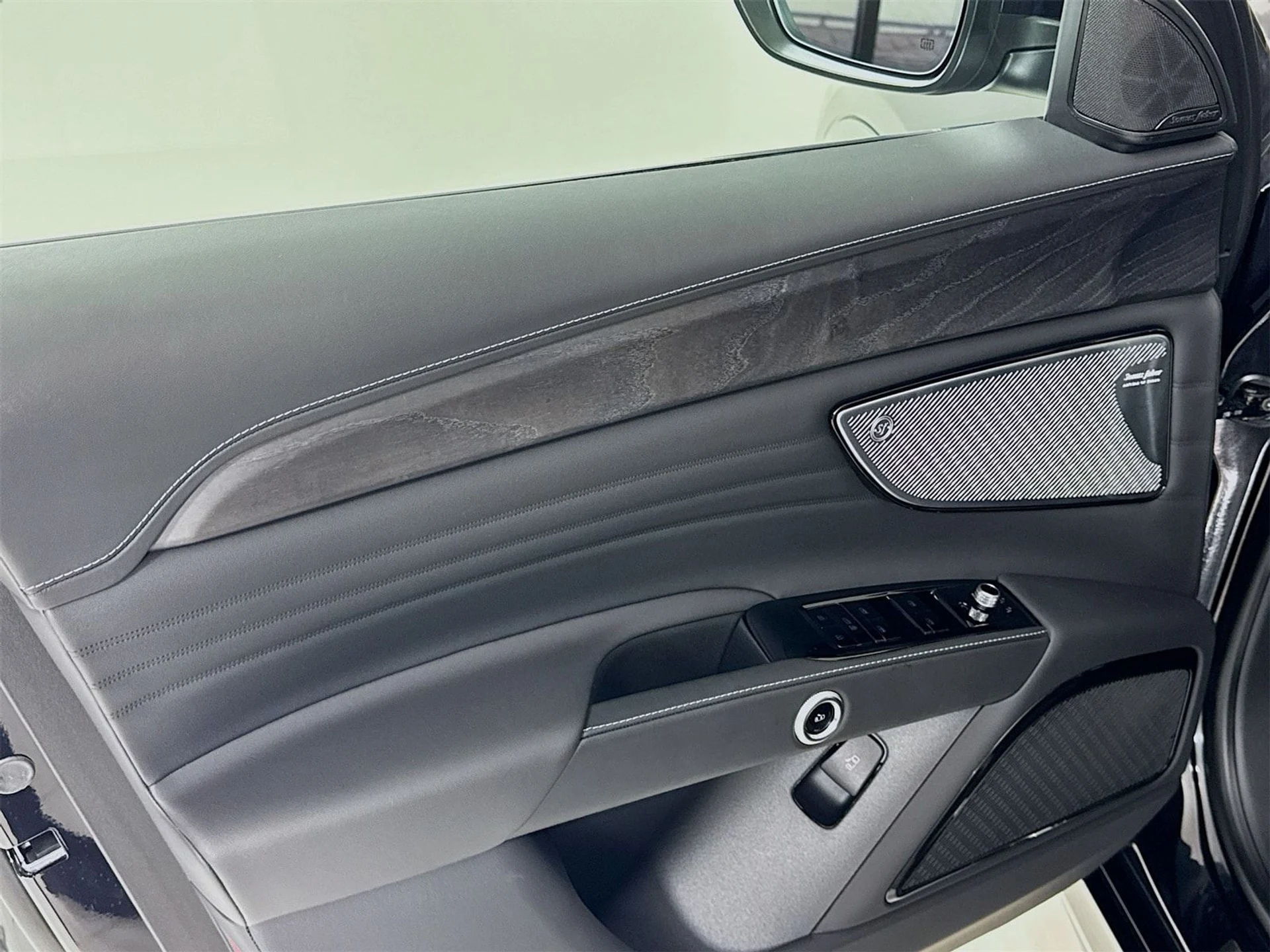 mph015_2372938753_3152aaa02efe0ec3c0978be4af540146x_41501c961a