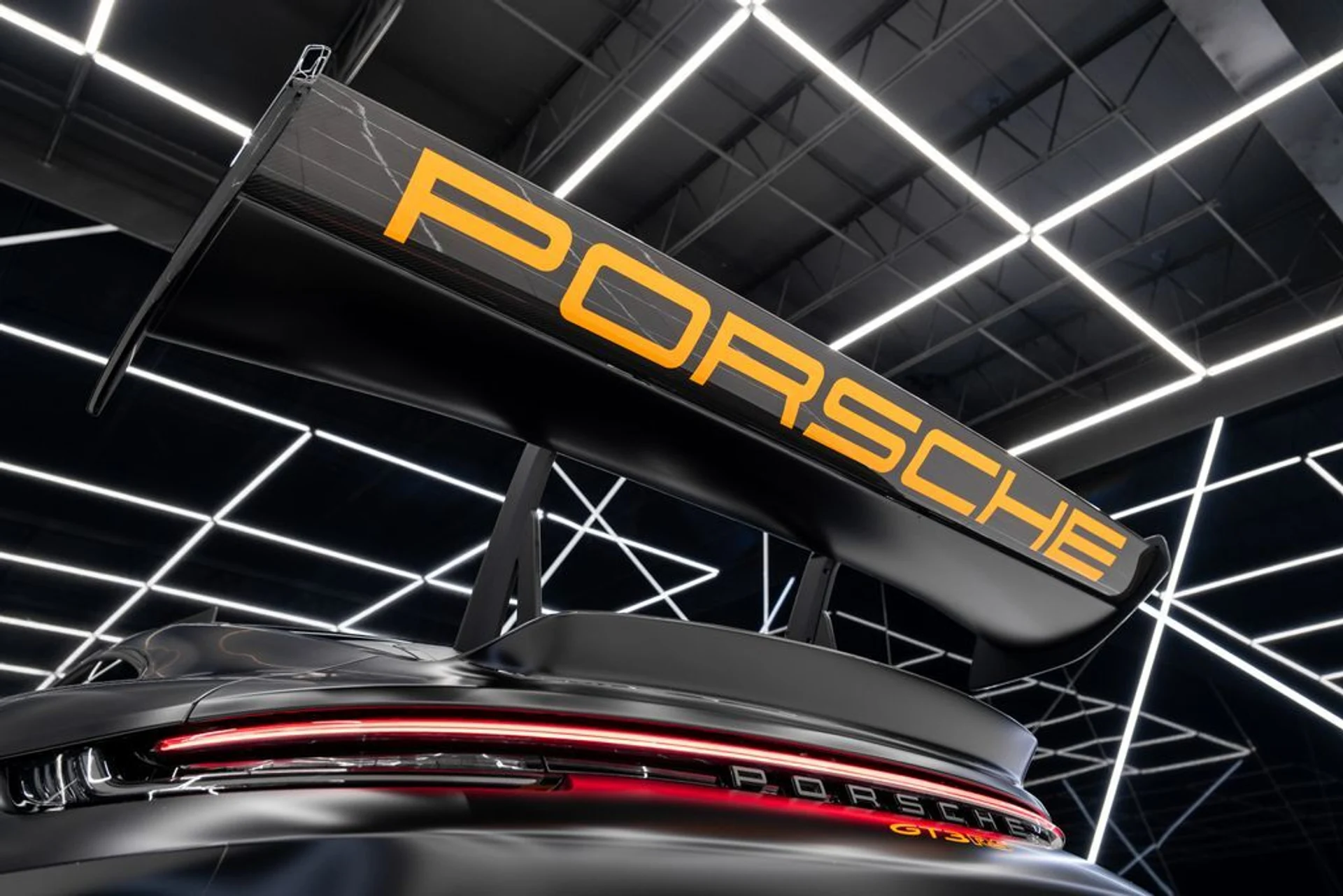 mph015_237673772_0ad9b69f6de00fba2f152bf79b130577_f77c99f562