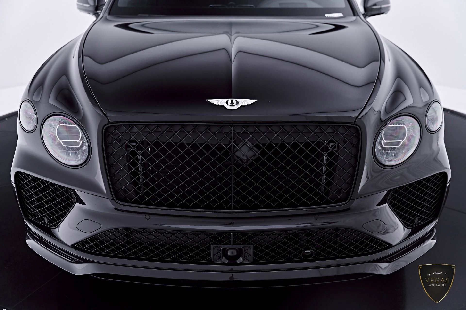 mph015_2379623169_Used_2024_Bentley_Bentayga_S_1783554462_adcdba13bc