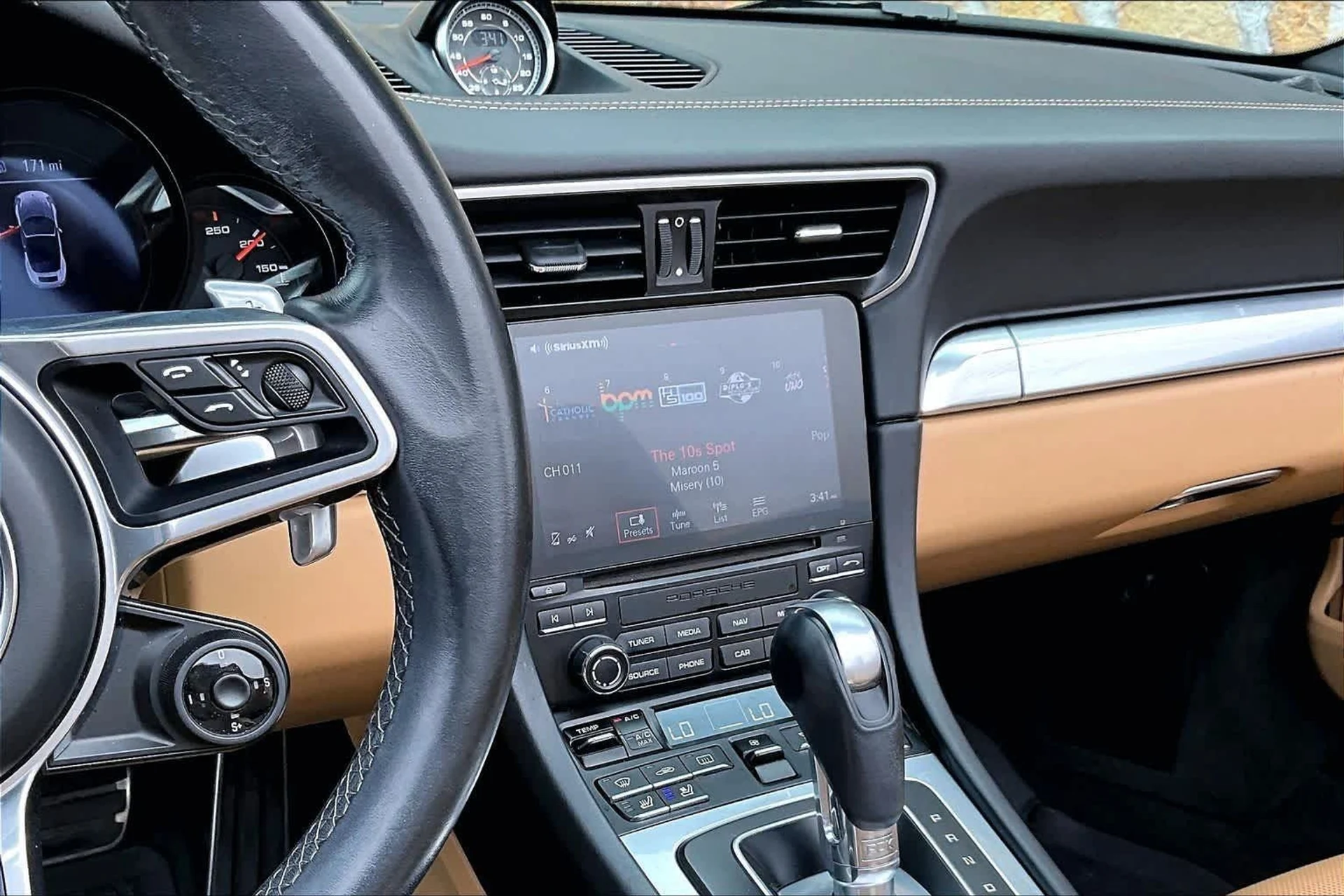 mph015_2385080618_ac1e0ea0531bf15d1963d783fe81720a_192702786b