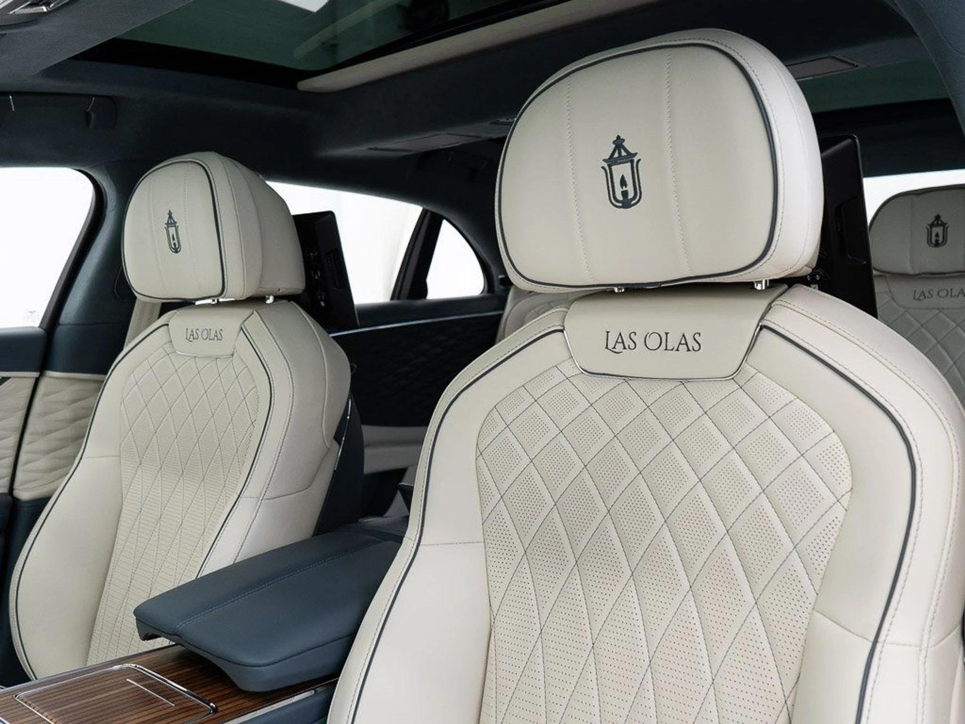 mph015_2385553283_1d13911a05827ad7b3af6ddf8764d5d7_7f03127e03