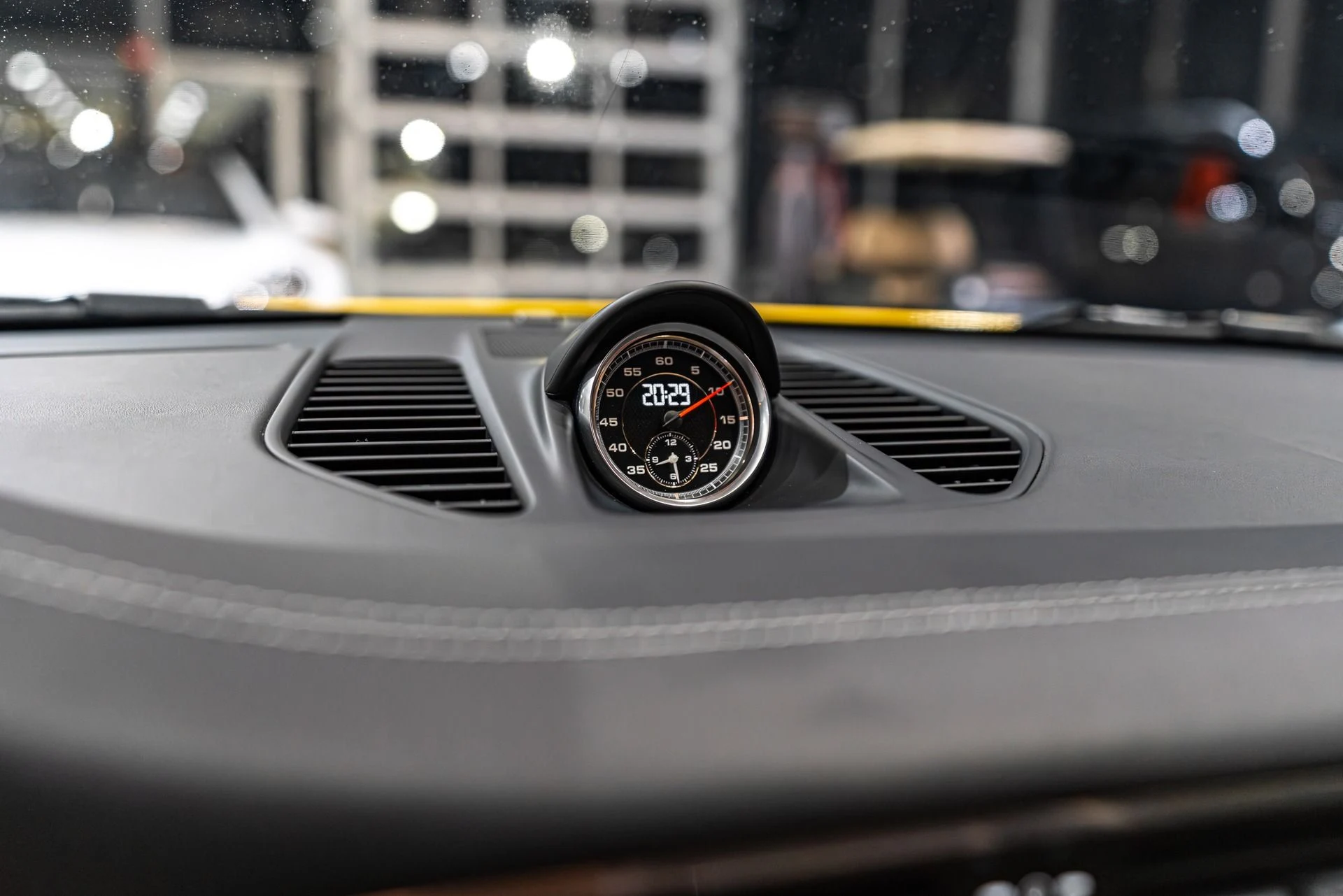 mph015_2387180633_13056_p16_l_445ec34ebb