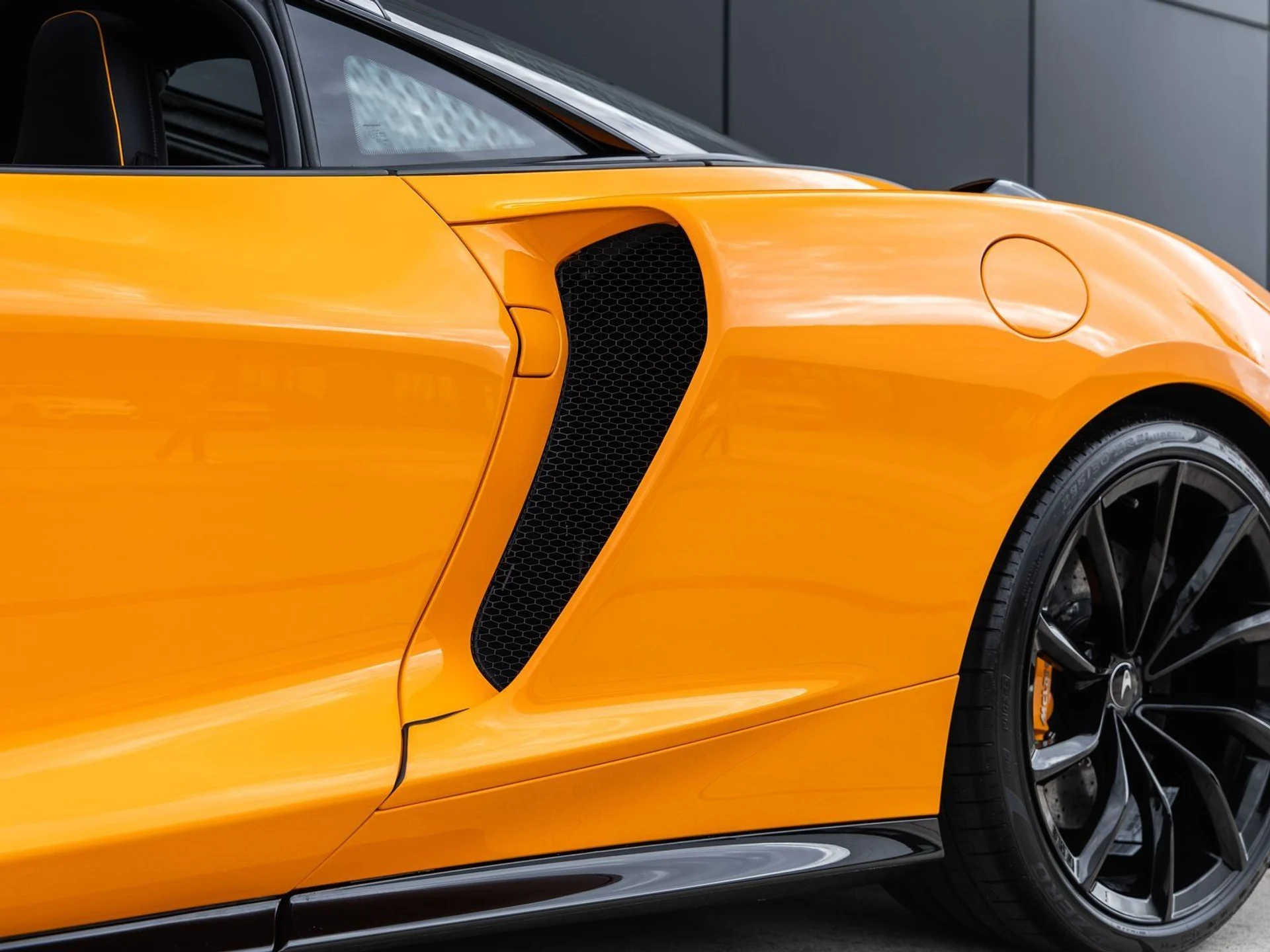 mph015_238795269_16_31050ad276