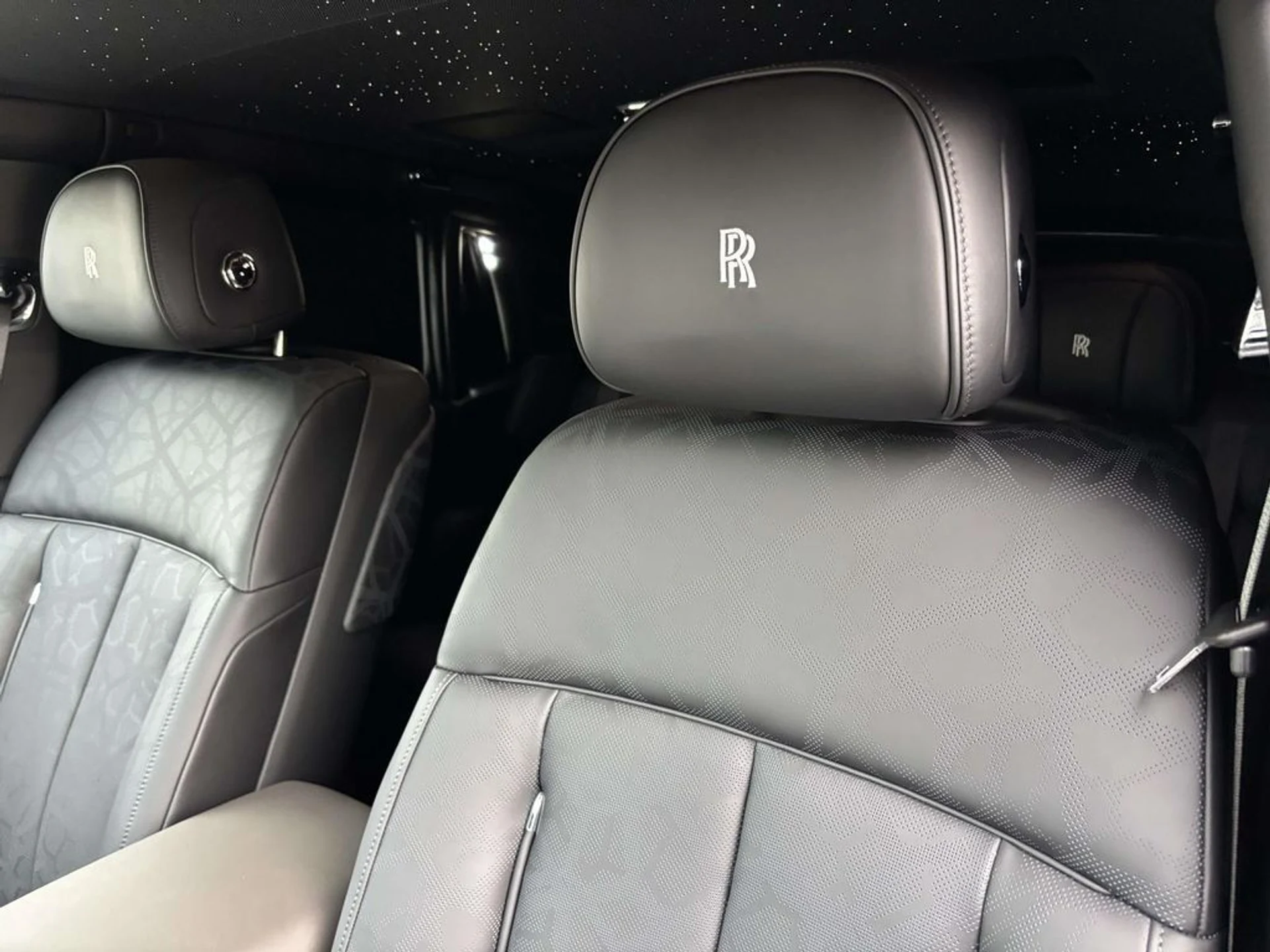 mph015_2389015611_929738ef5350c229cf0449d742ee53e6x_b53527bee7